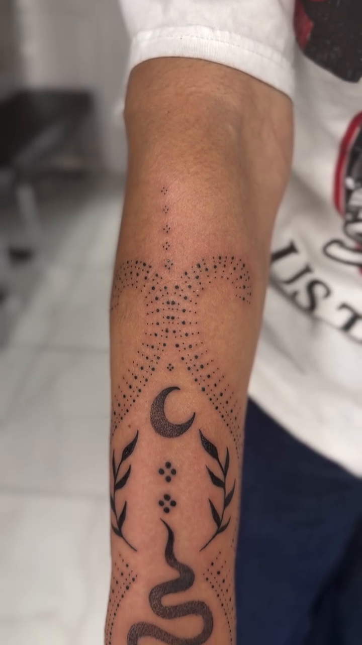 Tattoo by @by_keroosha — fine_line, dotwork