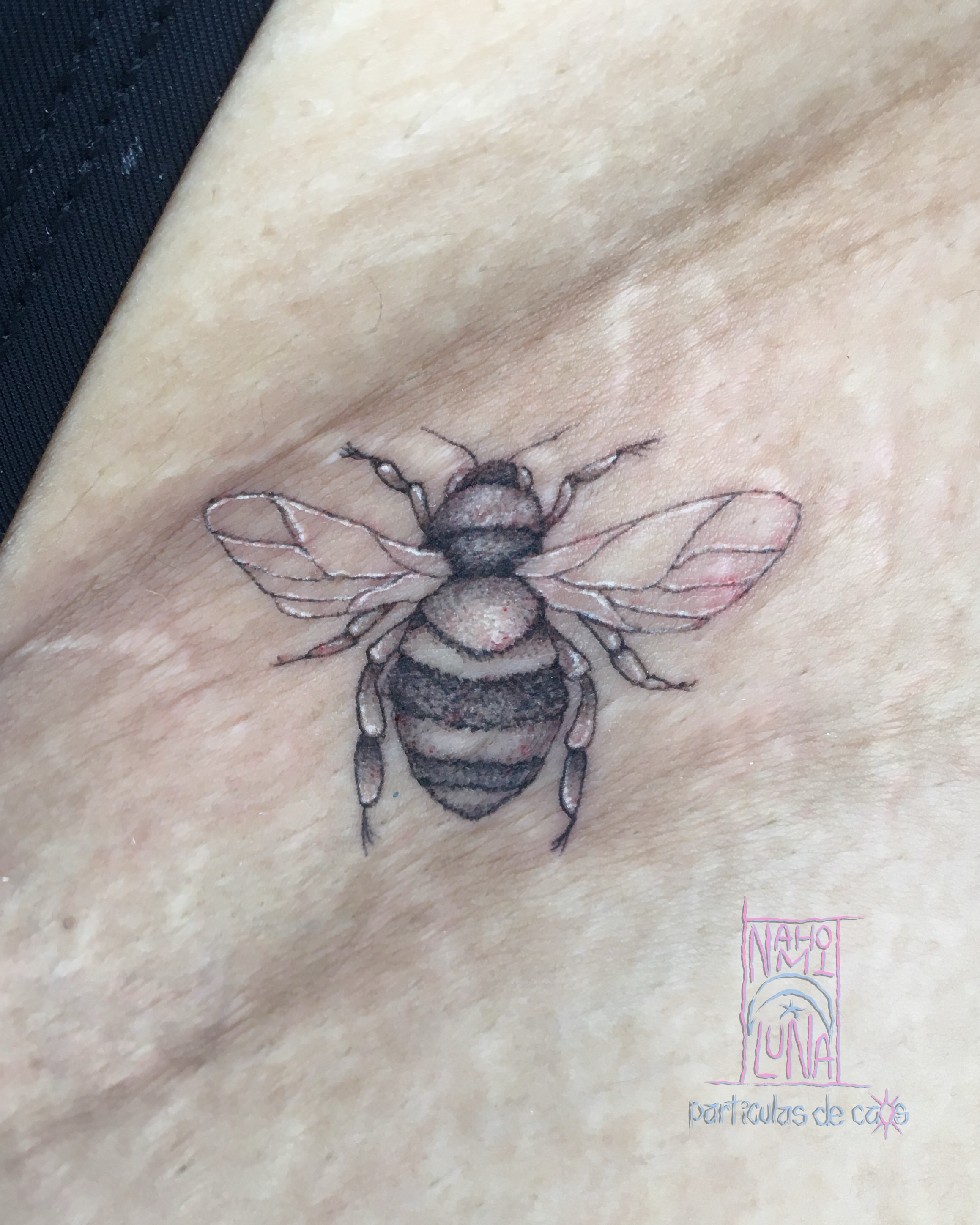 Bee realism tattoo on the thigh by Nahomi Luna - Memphis & Cordova Tattoo, Memphis, Tennessee