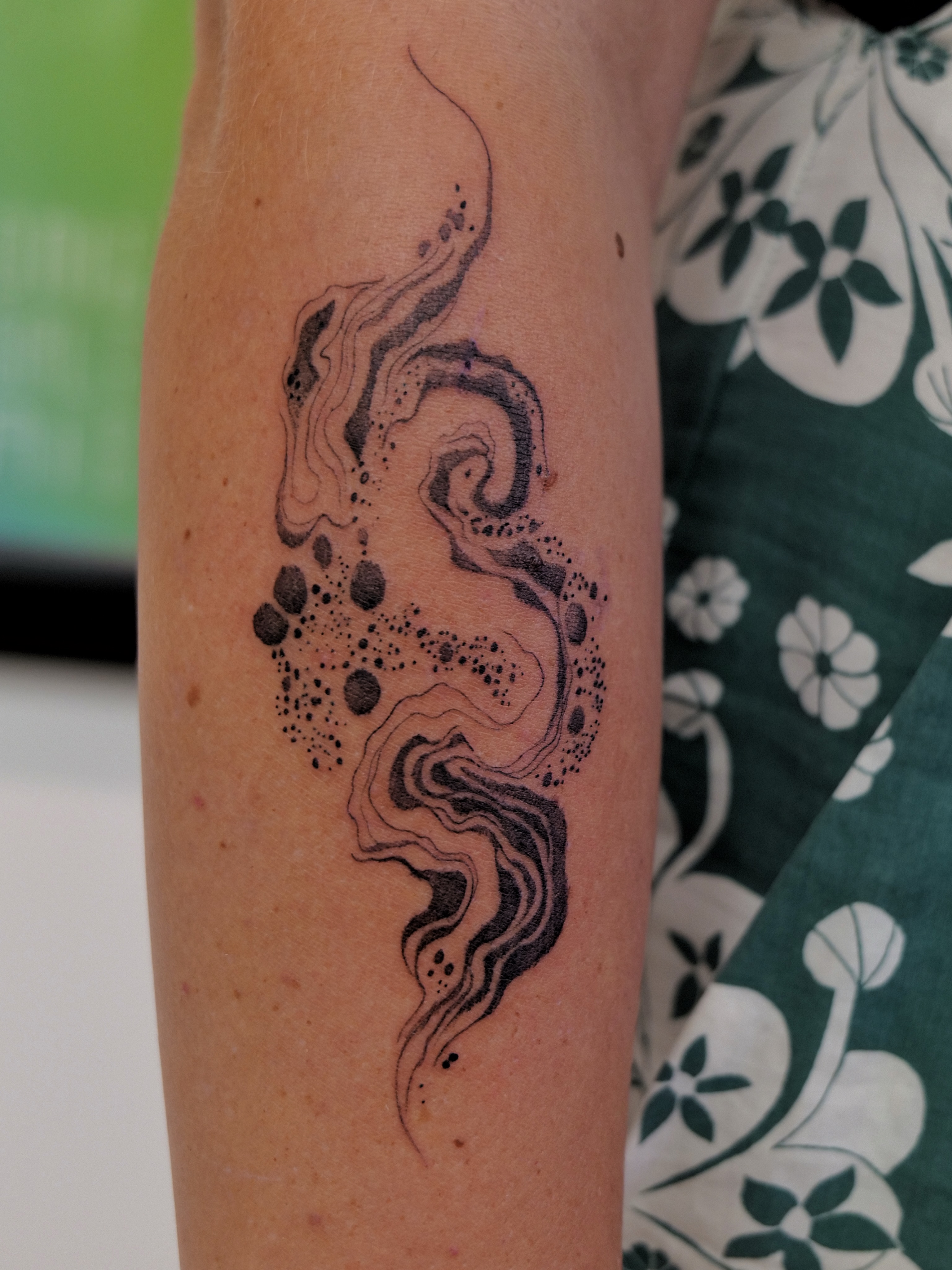 Tattoo by @godlikeadog โ dotwork