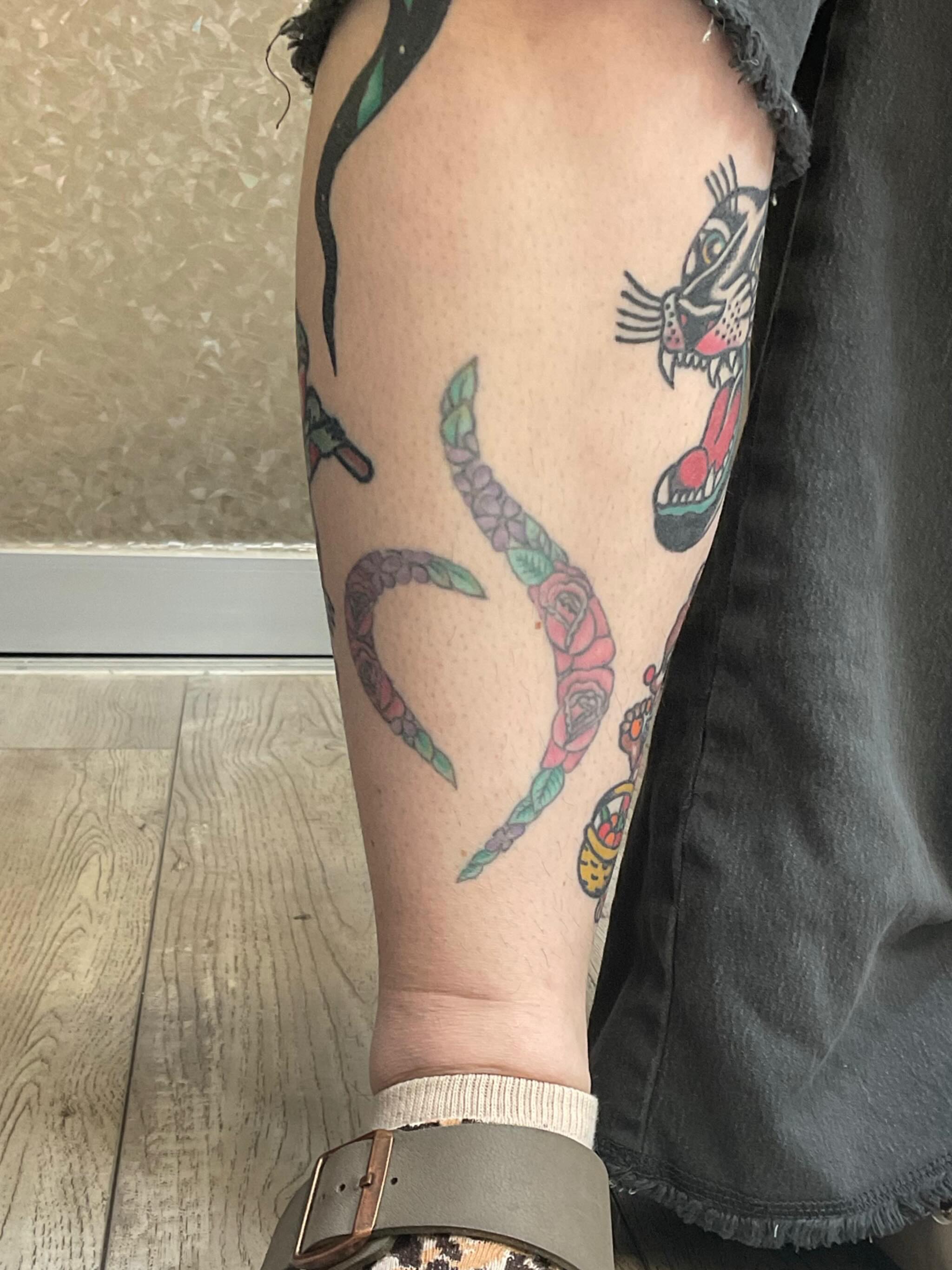 Tattoo by @ohtanyagee — american_traditional, dotwork