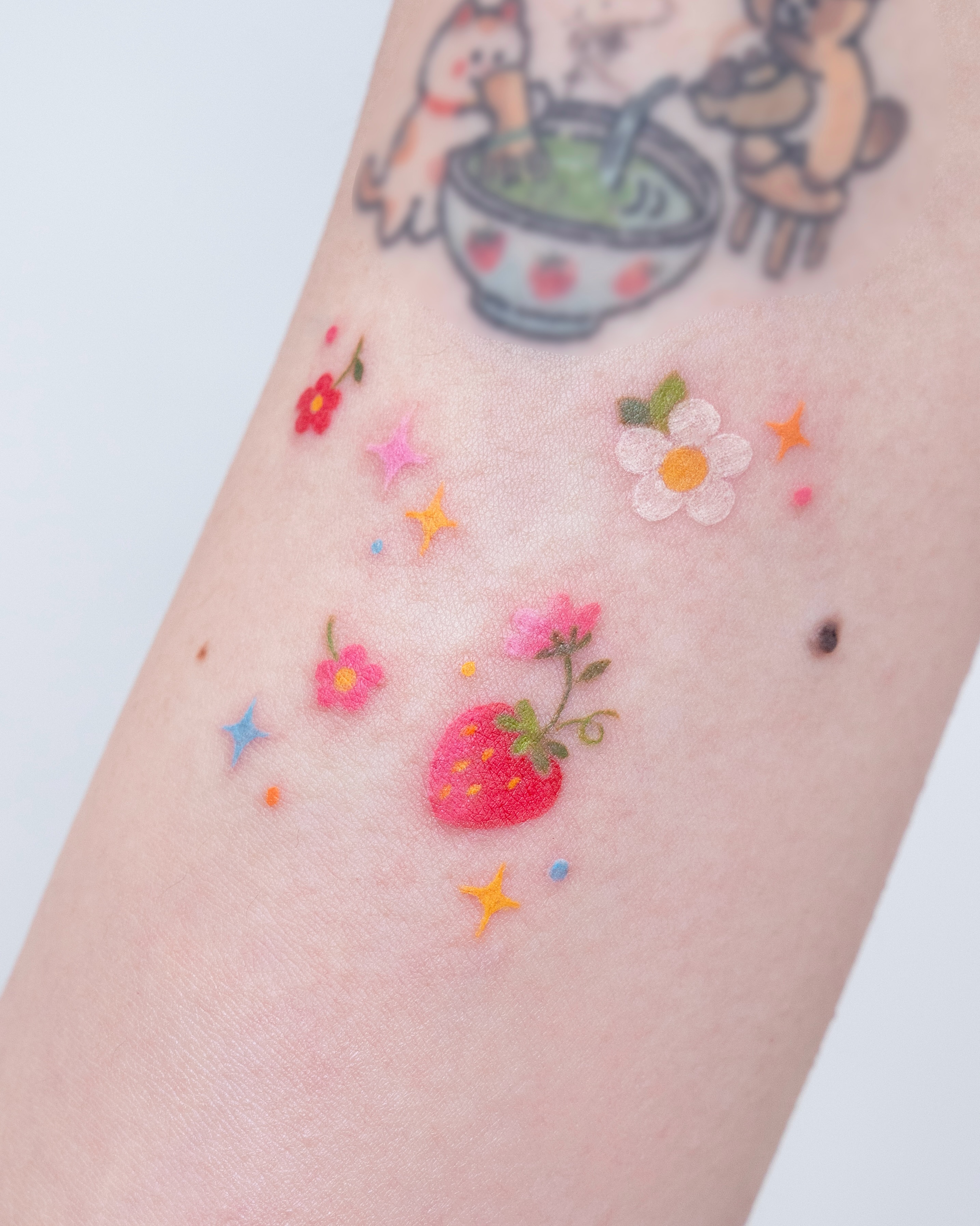 Tattoo by @live_tattooer — dotwork, illustrative