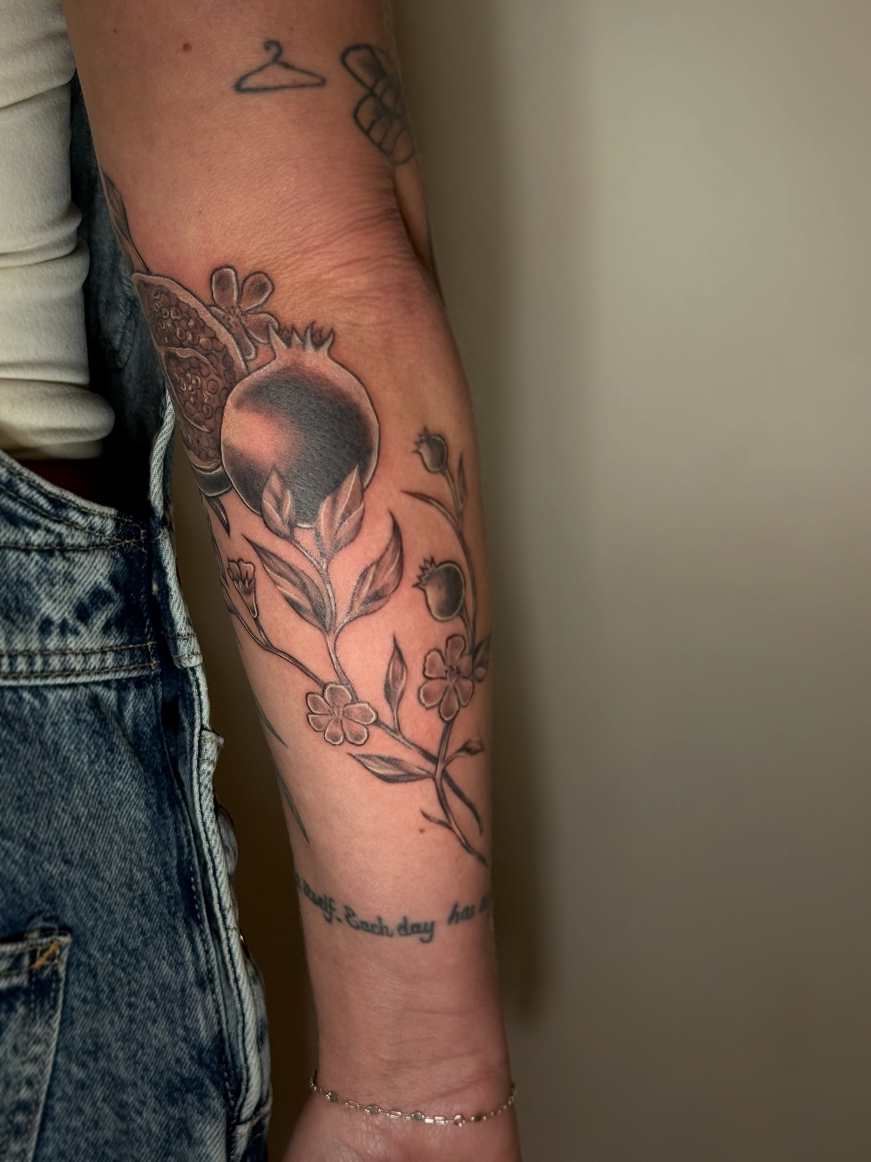 Tattoo by @inkbysana — black_and_grey