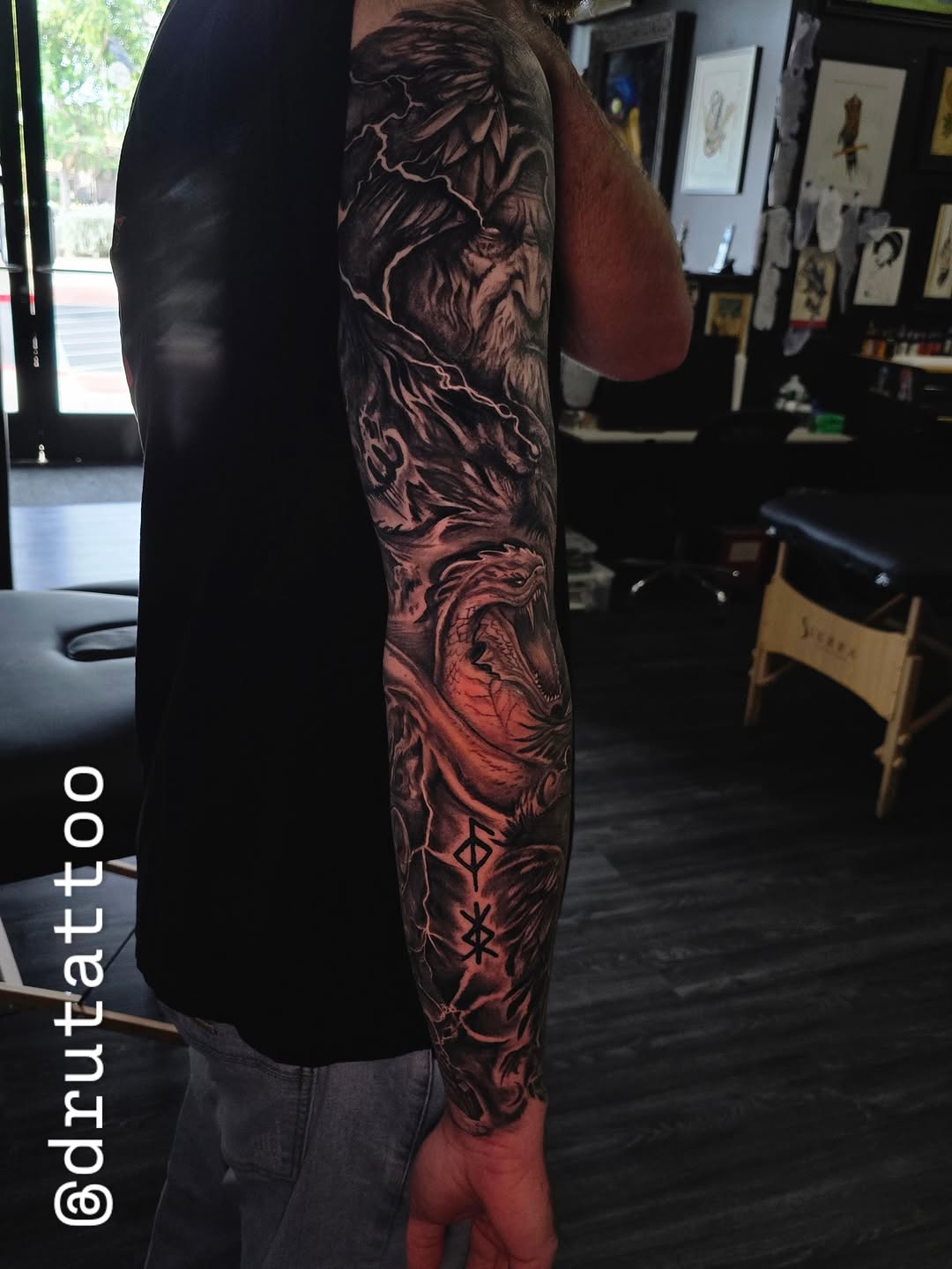 Tattoo by @drutattoo — realism, black_and_grey