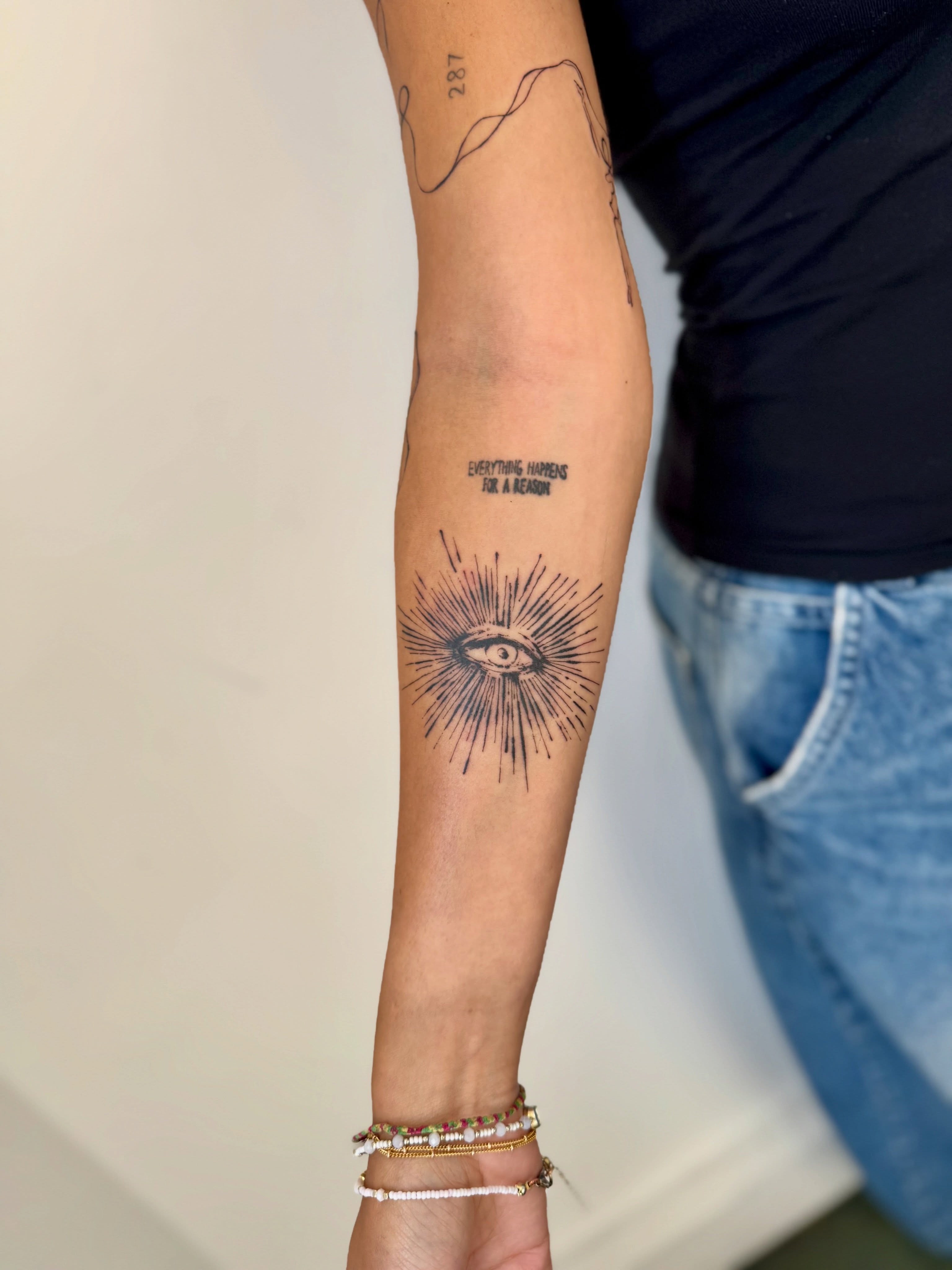 Tattoo by @passthesaltbitch β black_and_grey