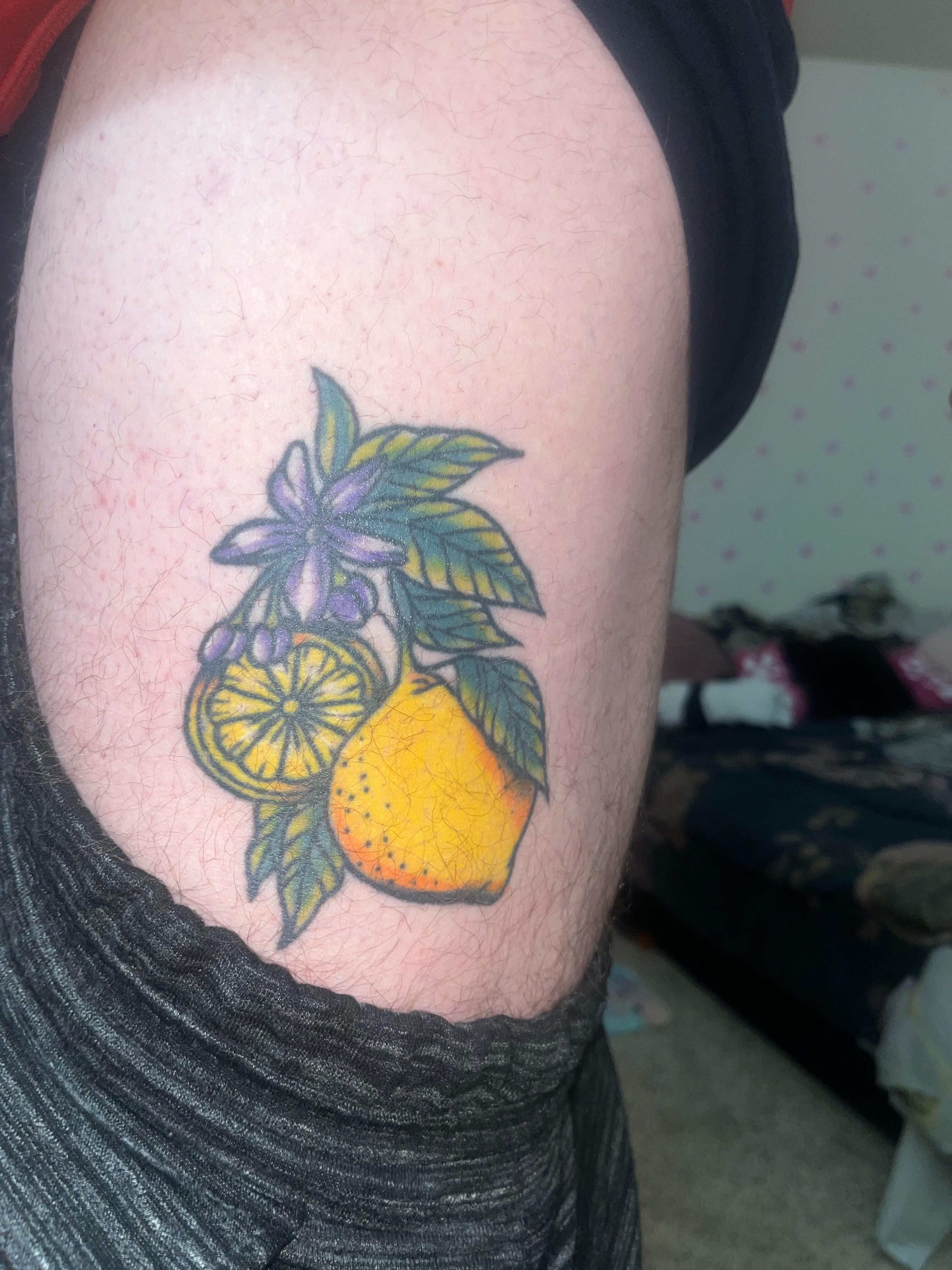 Tattoo by @elizabethzerena — dotwork