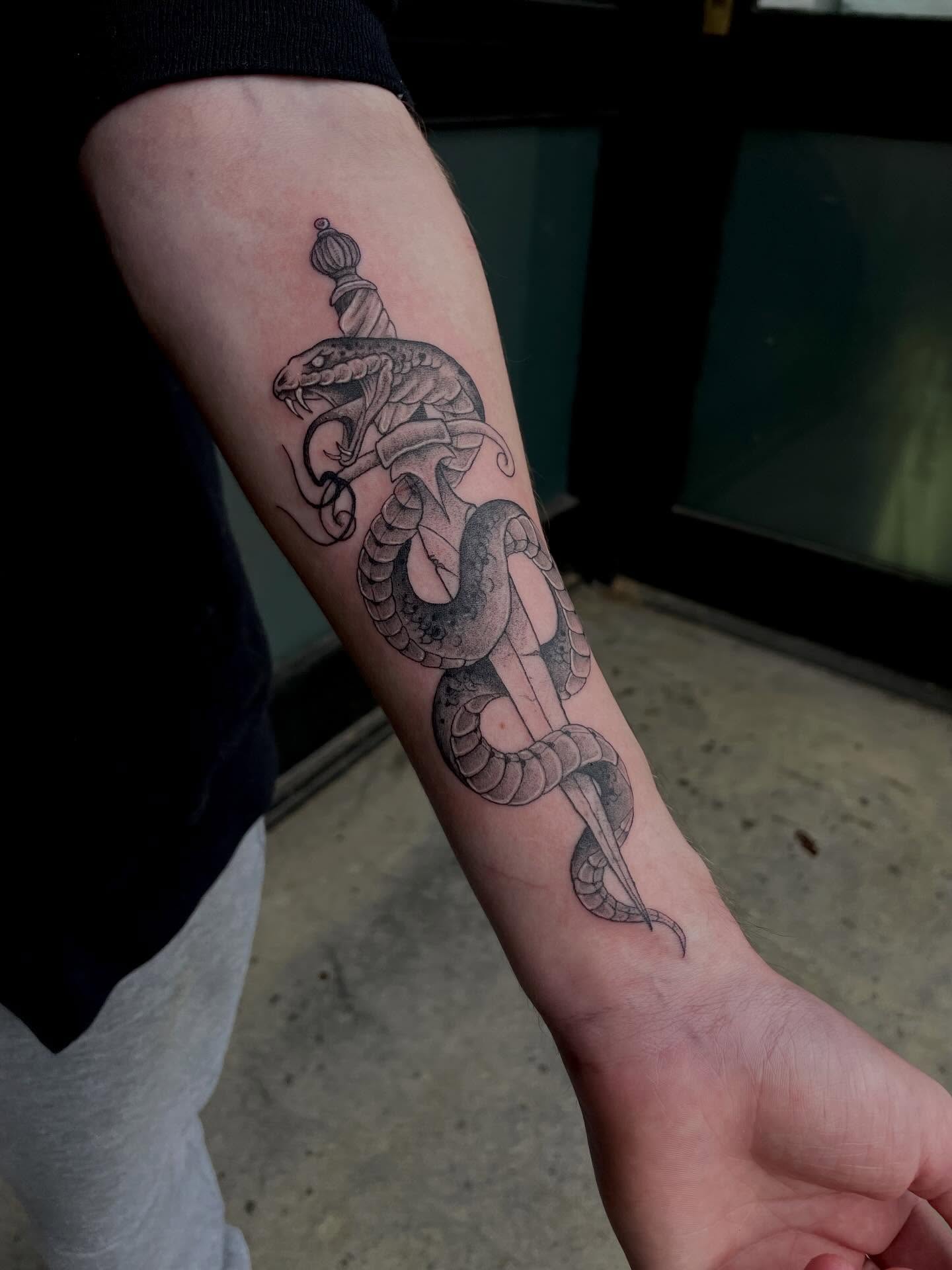 Tattoo by @doingadraw — black_and_grey