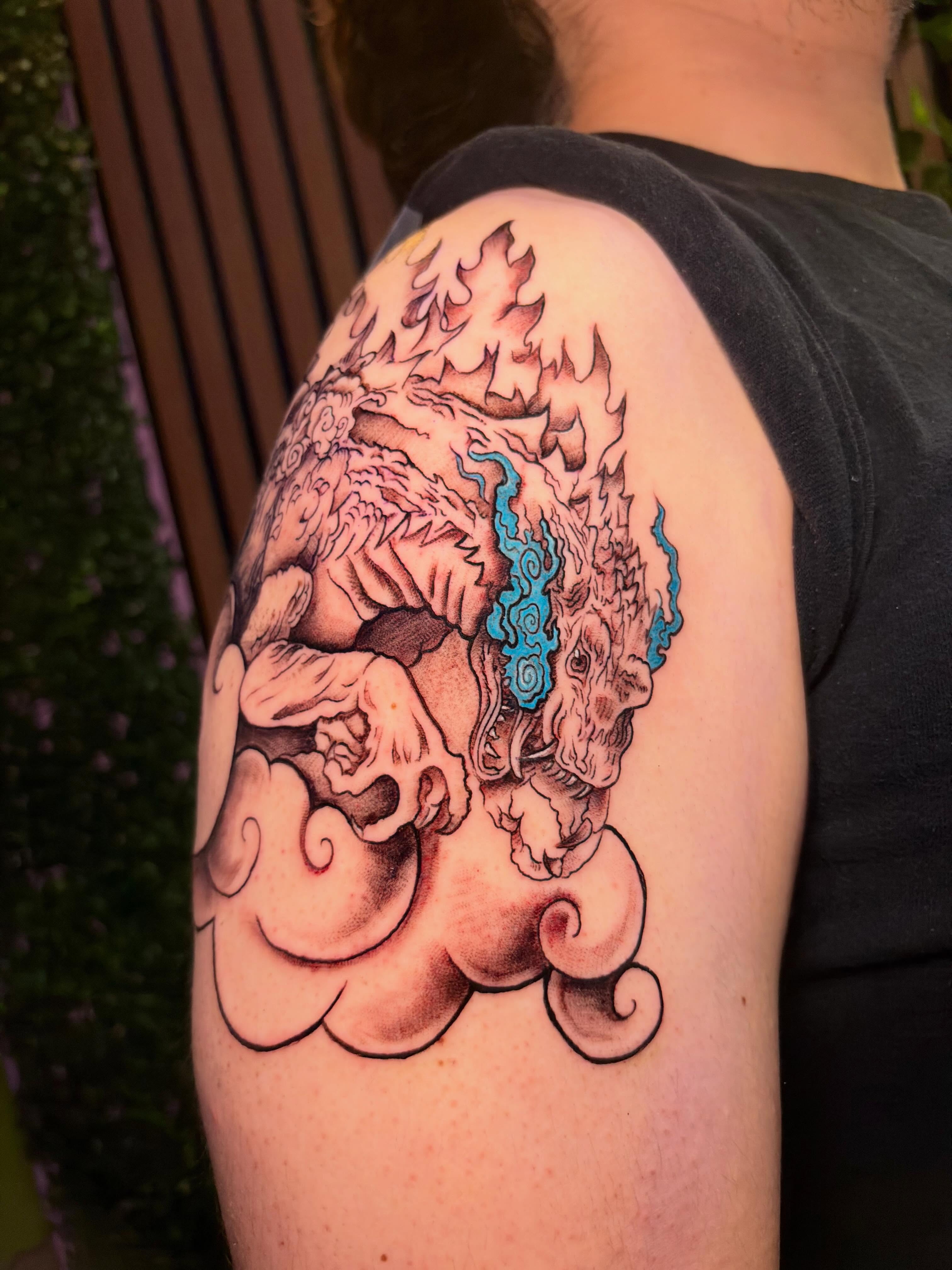 Tattoo by @cats_and_tattoos โ japanese_irezumi