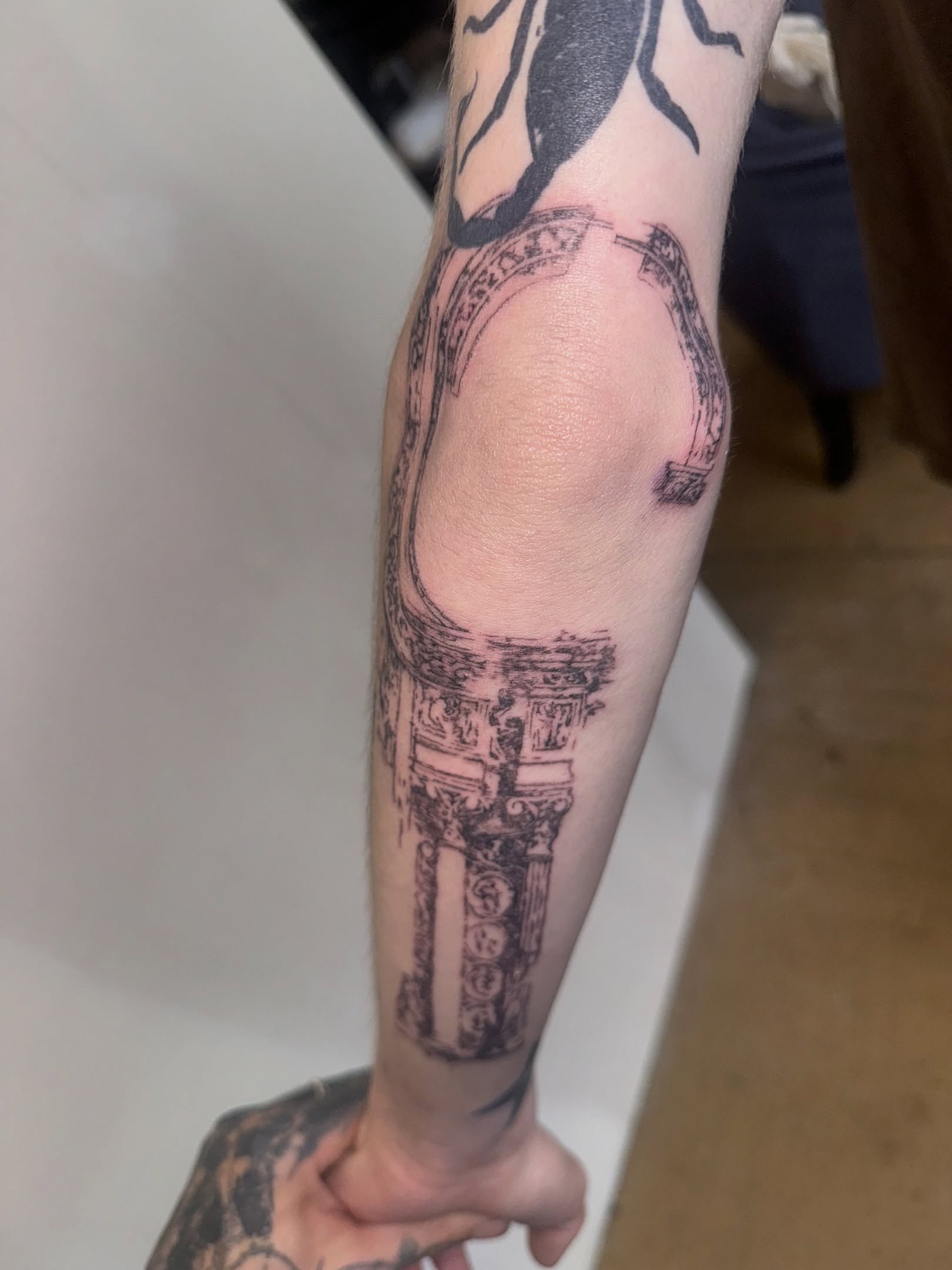 Tattoo by @henry.hank.howdy — black_and_grey