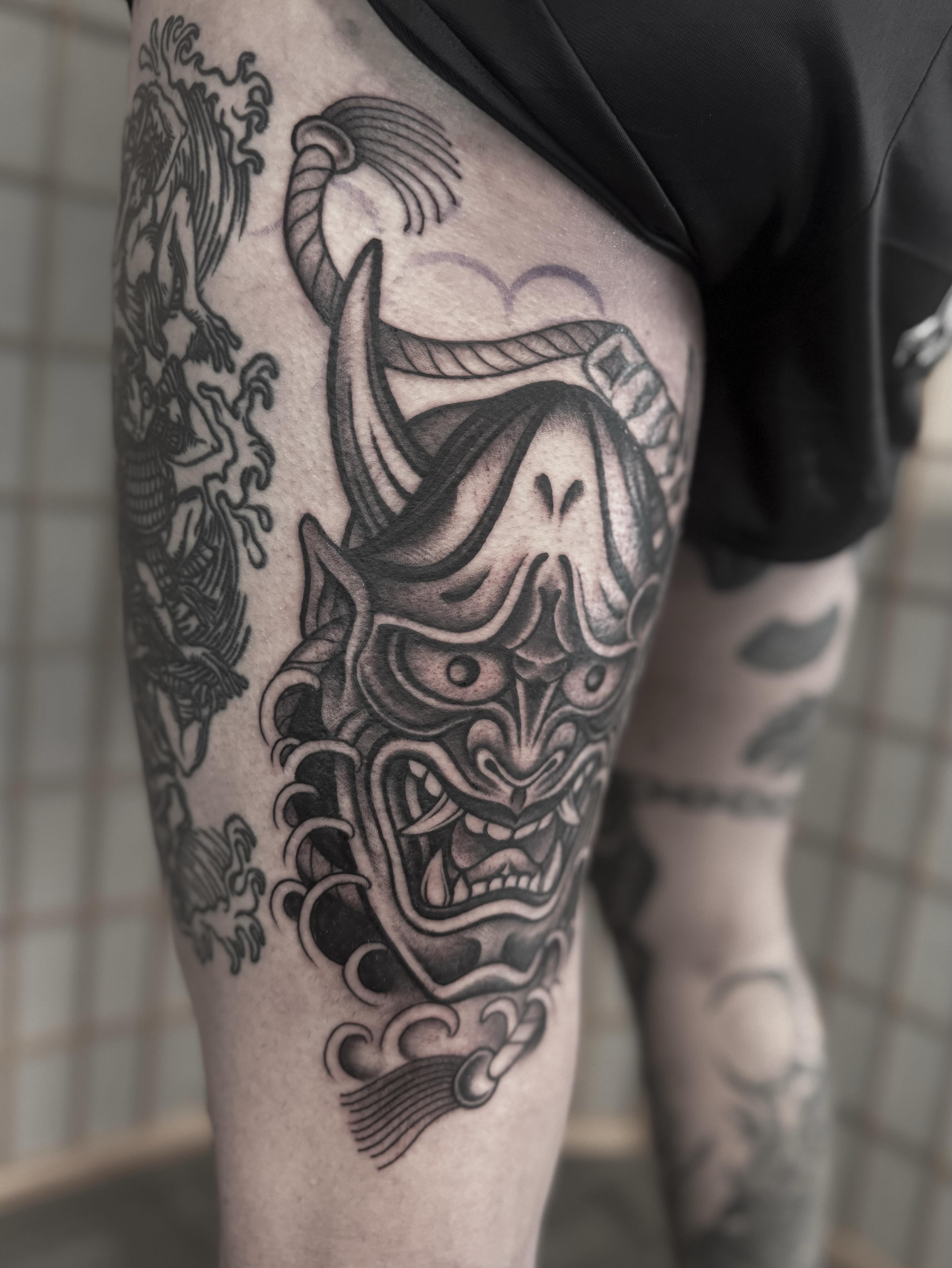 Demon mask japanese irezumi tattoo on the thigh by ⚔️ 𝕬𝖓𝖞𝖆 𝖁𝖎𝖈𝖙𝖔𝖗𝖎𝖆 ⚔️, Fairfax, Virginia