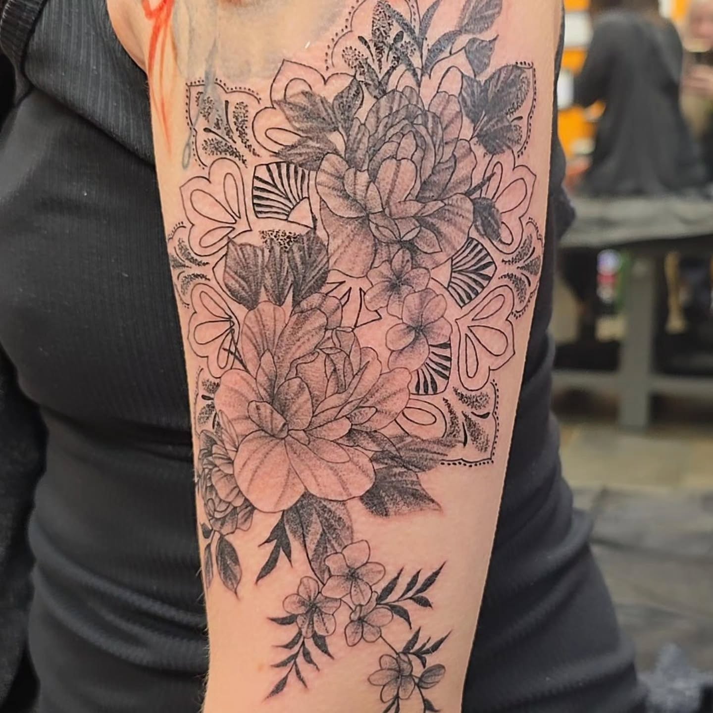 Tattoo by @creativeinsighttattoo19 — black_and_grey