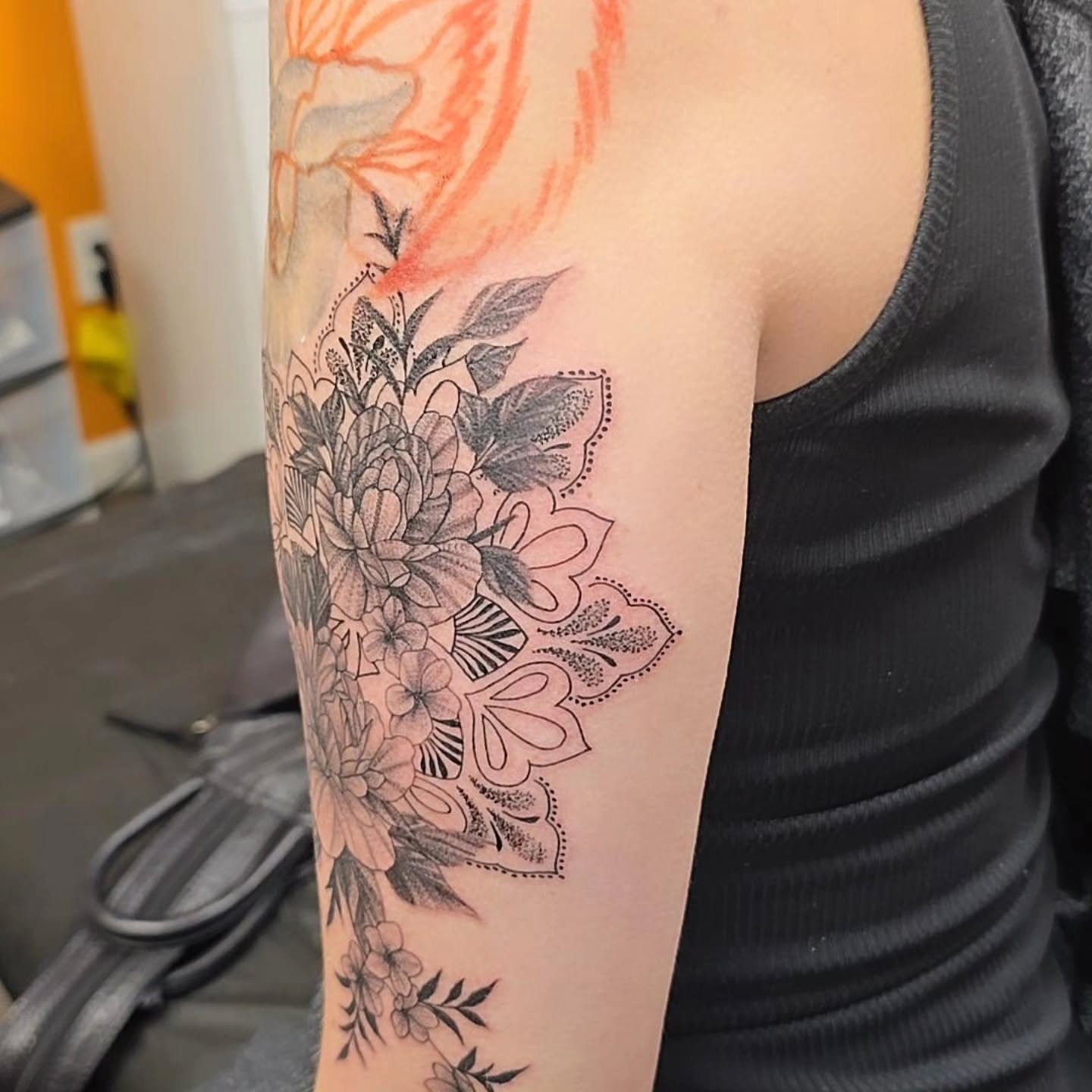 Tattoo by @creativeinsighttattoo19 — black_and_grey, dotwork