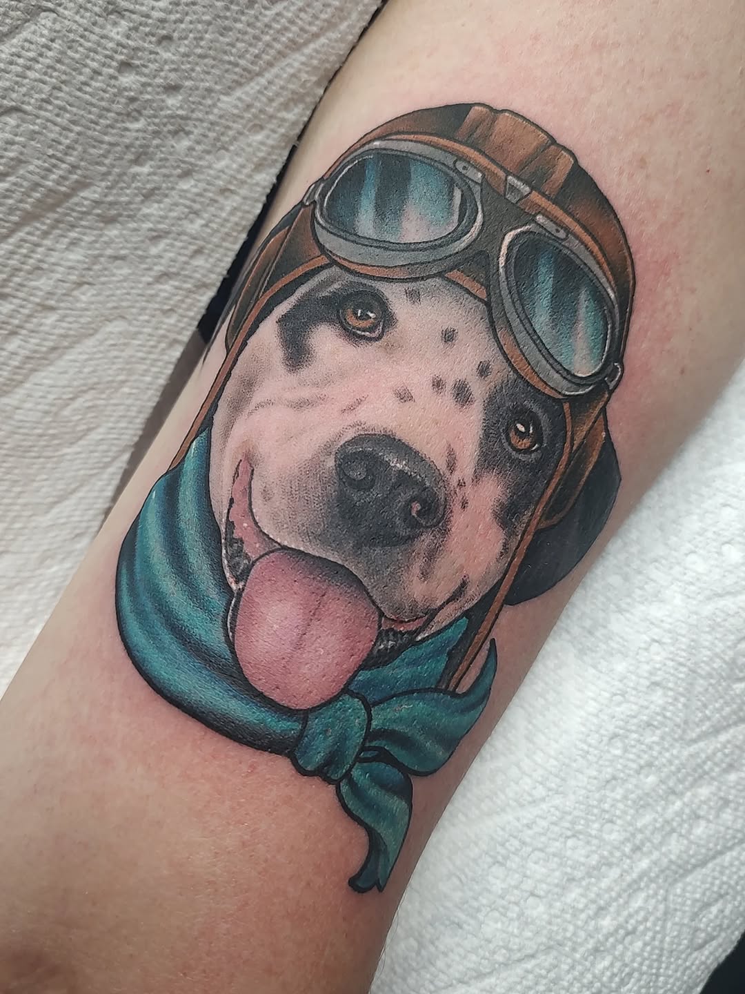 Tattoo by @jen_ink — realism, fine_line