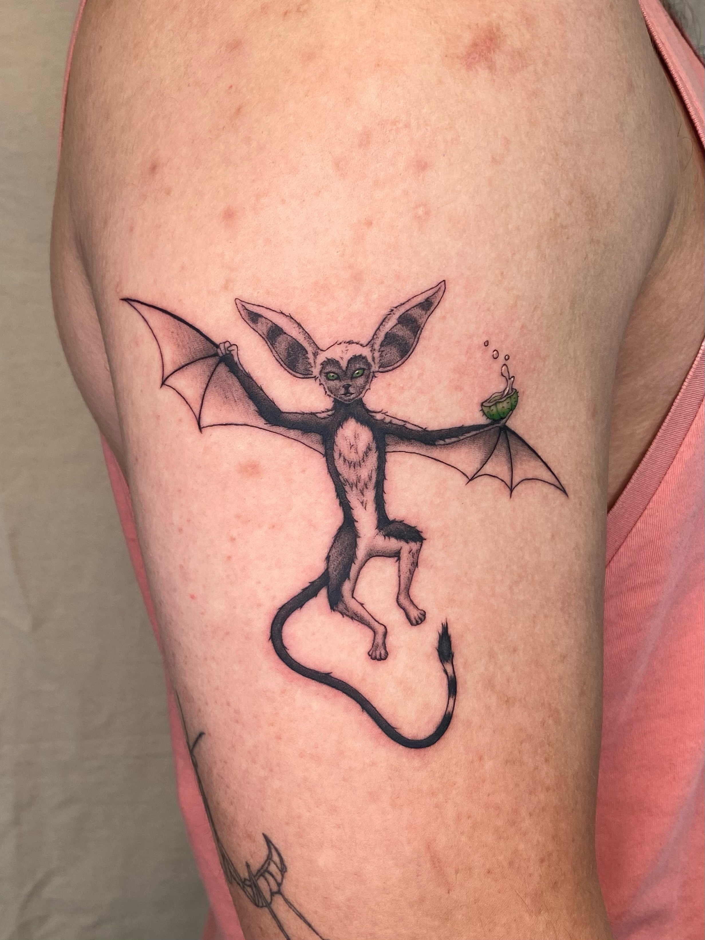 Tattoo by @sashinkatattoo β black_and_grey