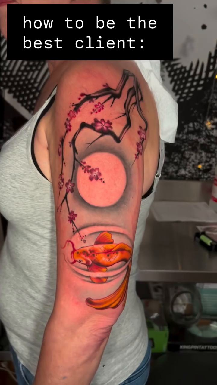 Watercolor tattoo on the upper arm by High Vibrations