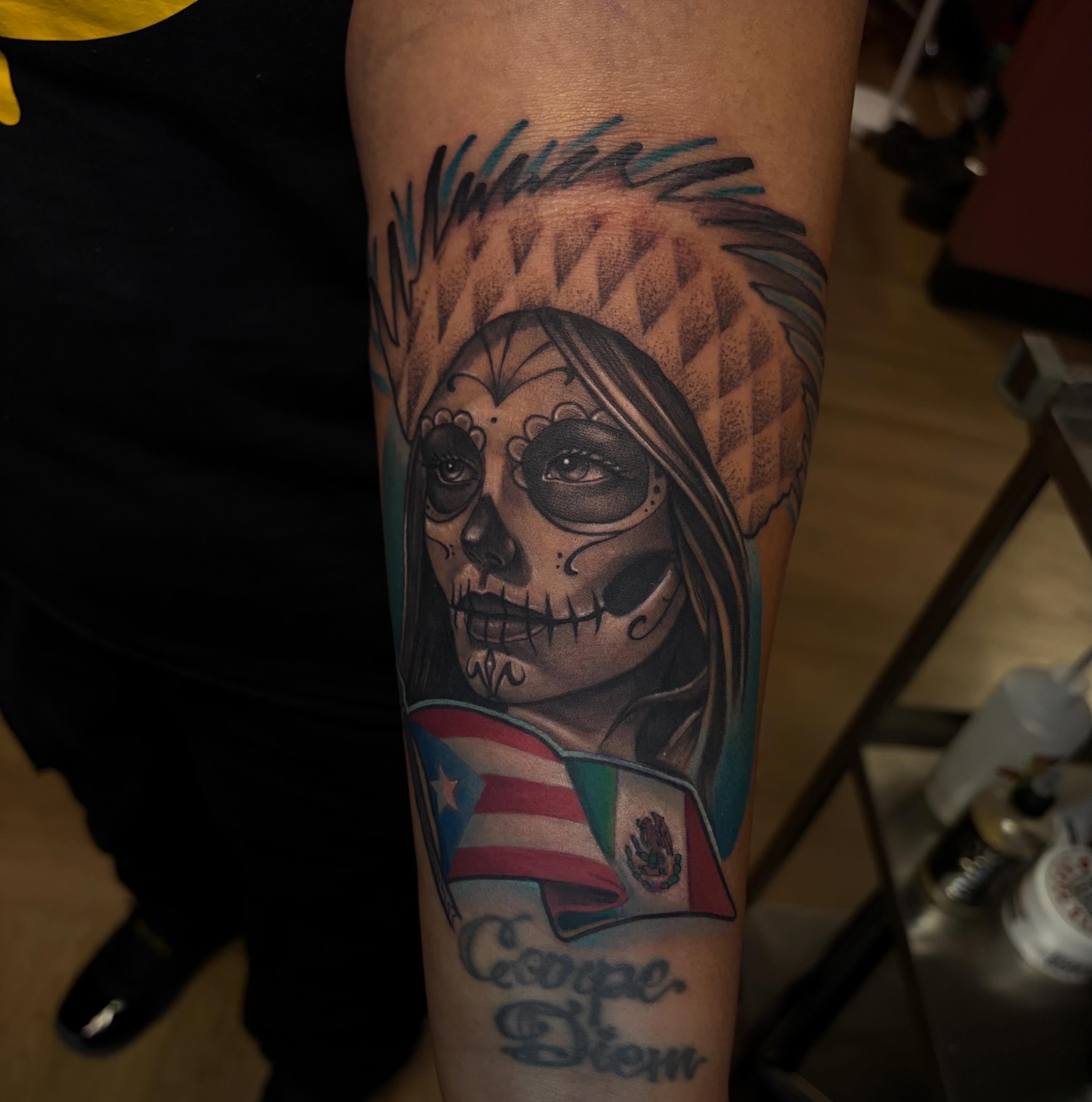 Tattoo by @elgoldoquetatua — realism
