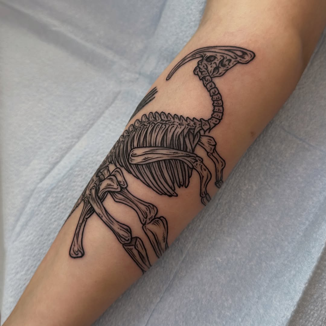 Tattoo by @rosalieocchino — black_and_grey, realism