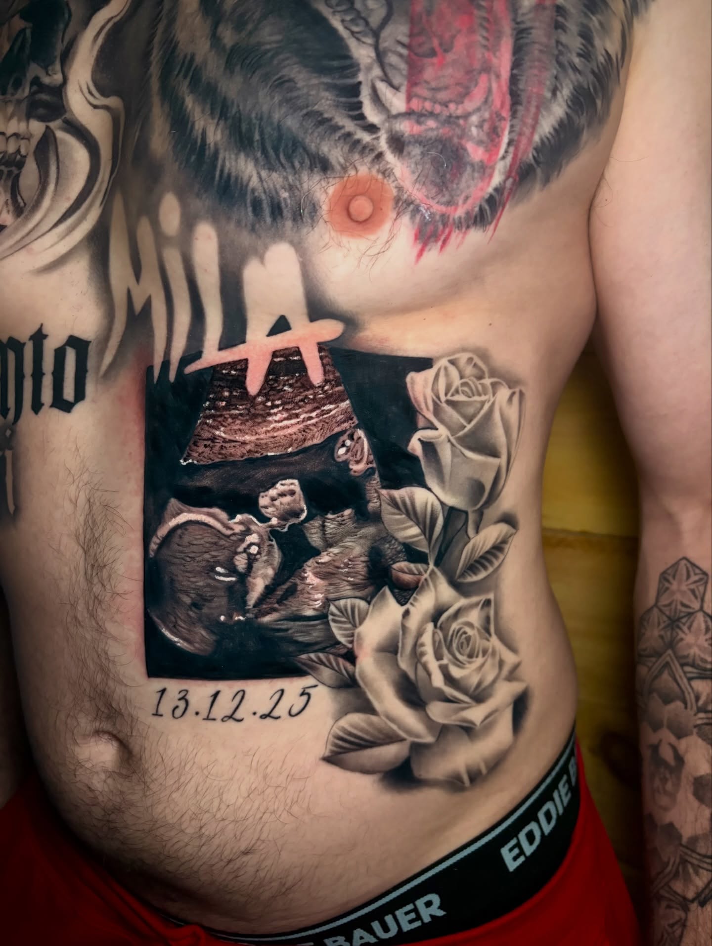Tattoo by @fed.dinero.tattoo — black_and_grey, realism