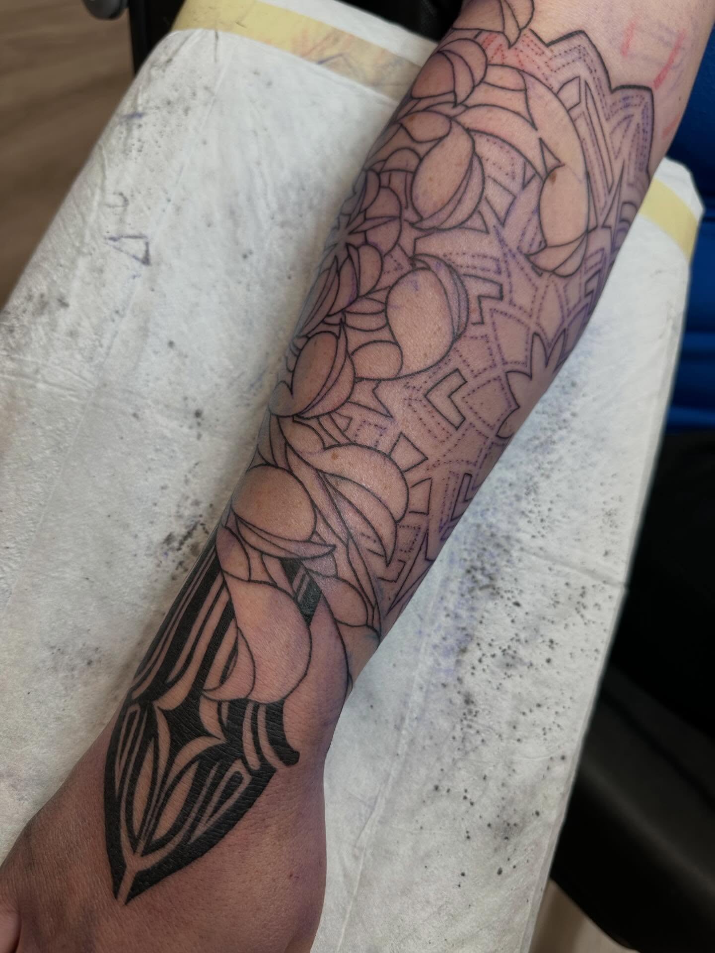 Tattoo by @willdotattoos — geometric