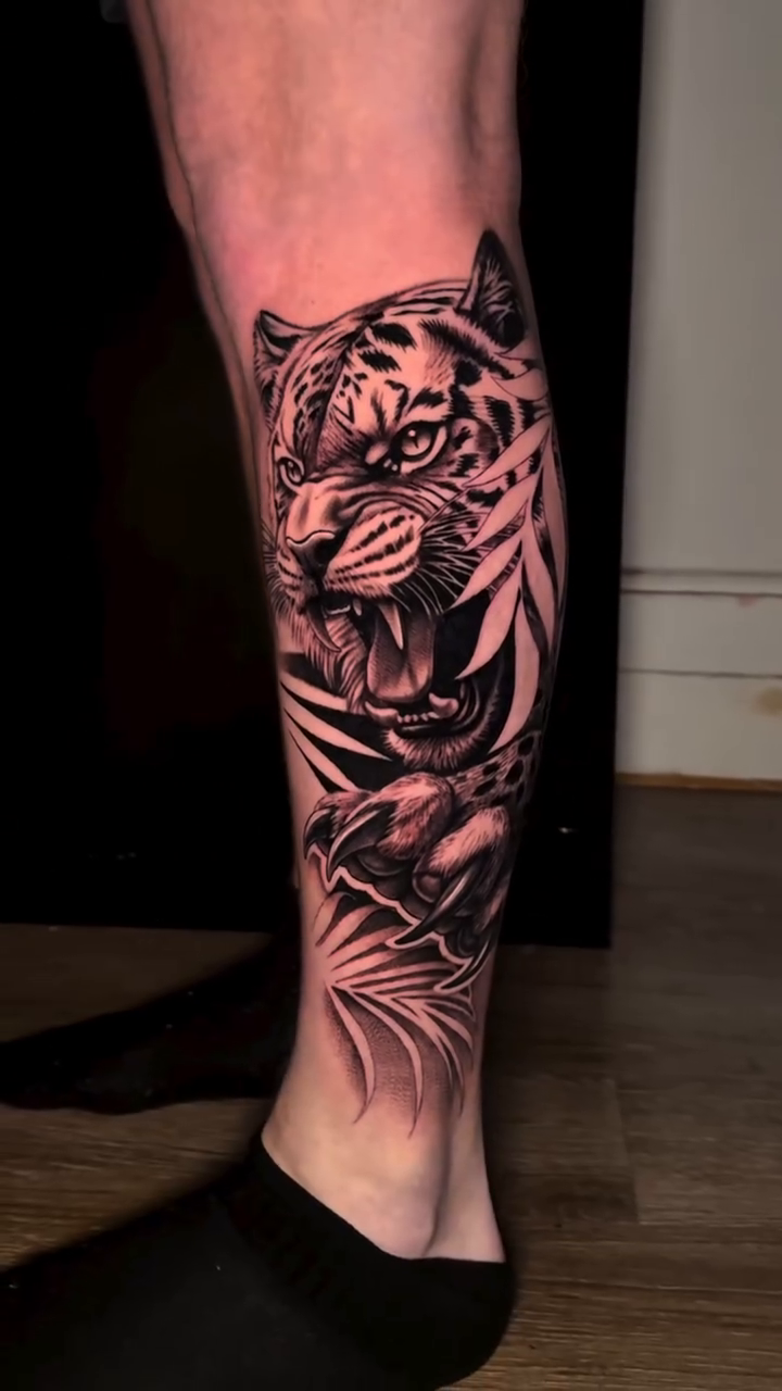 Tattoo by @reipinks — realism, black_and_grey