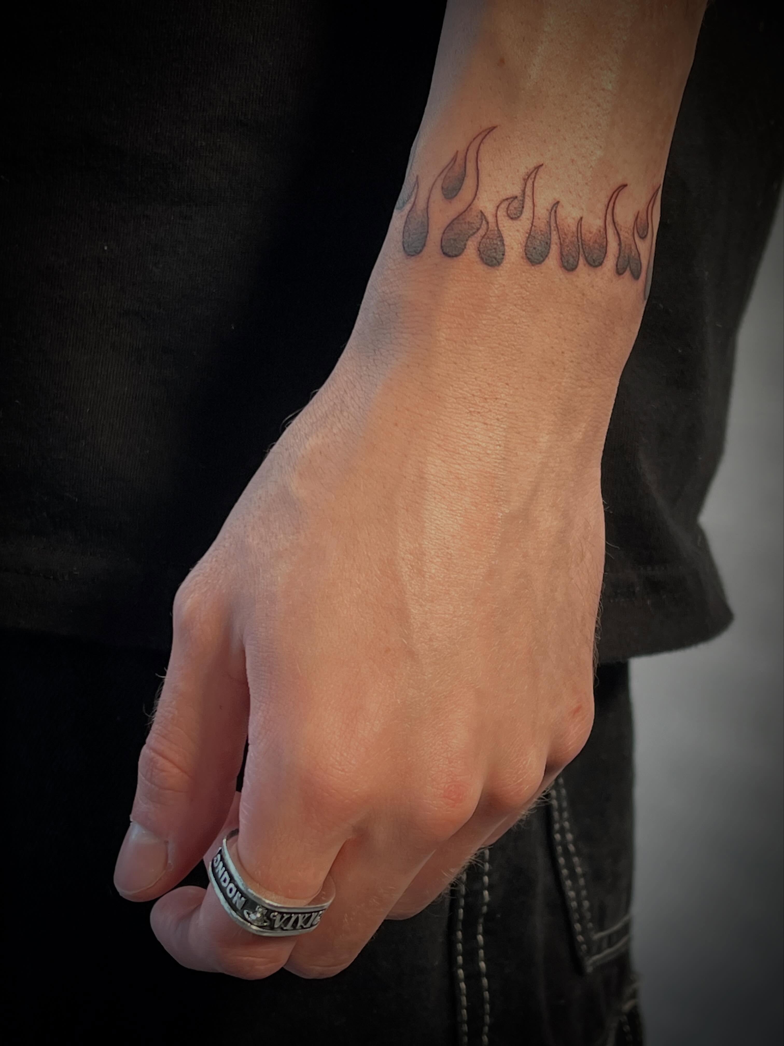 Tattoo by @aquanoir — black_and_grey