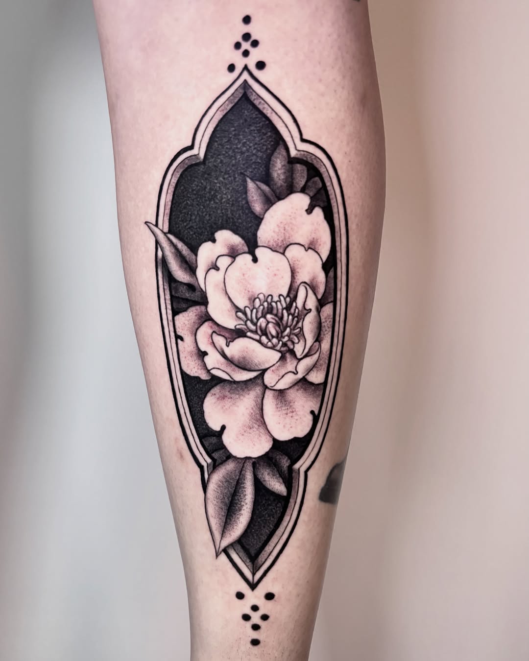 Tattoo by @vvxtattoos โ black_and_grey, ornamental