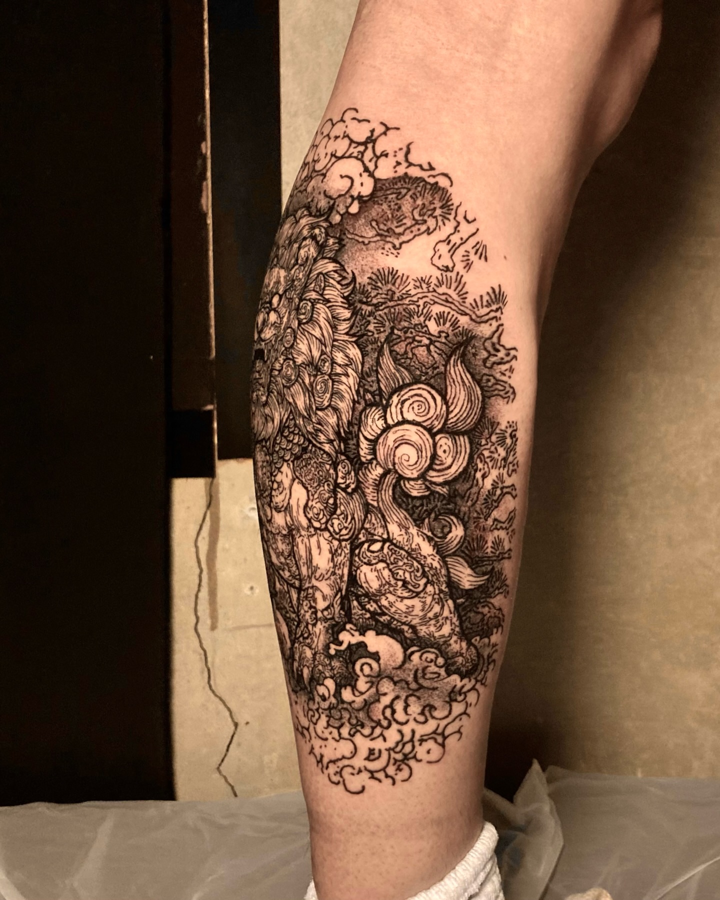 Tattoo by @moom_tattoo — black_and_grey, japanese_irezumi