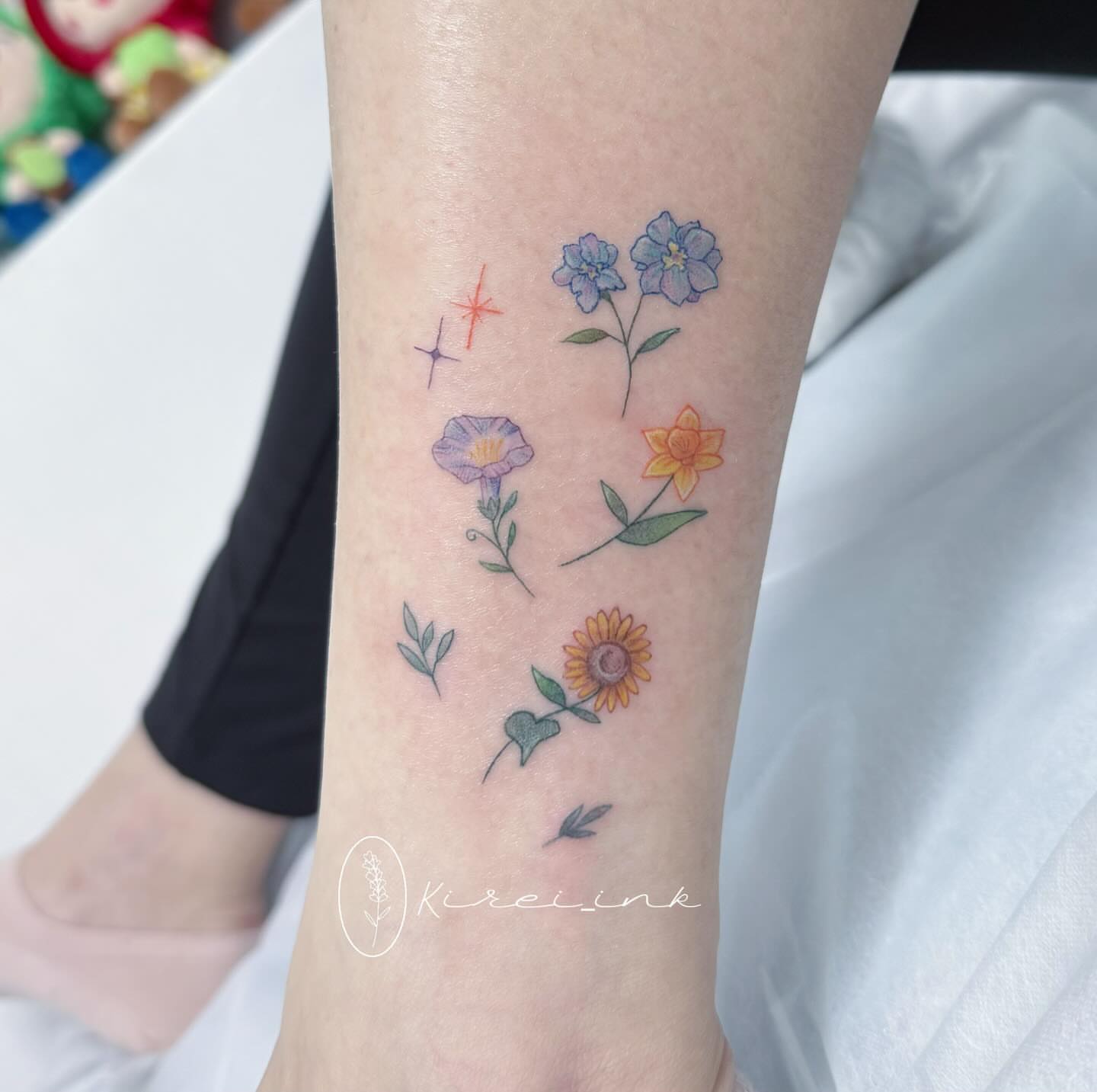 Tattoo by @kireiink_rose — dotwork