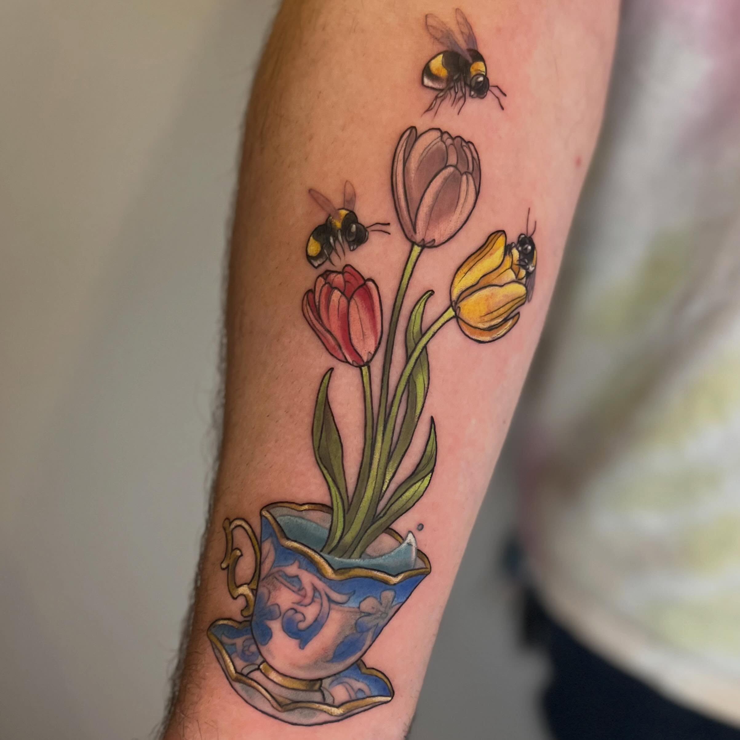 Tattoo by @cashewwws — realism, watercolor