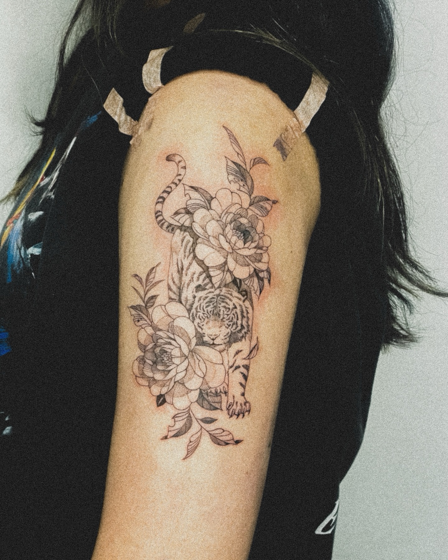 Tattoo by @meongtatt — black_and_grey