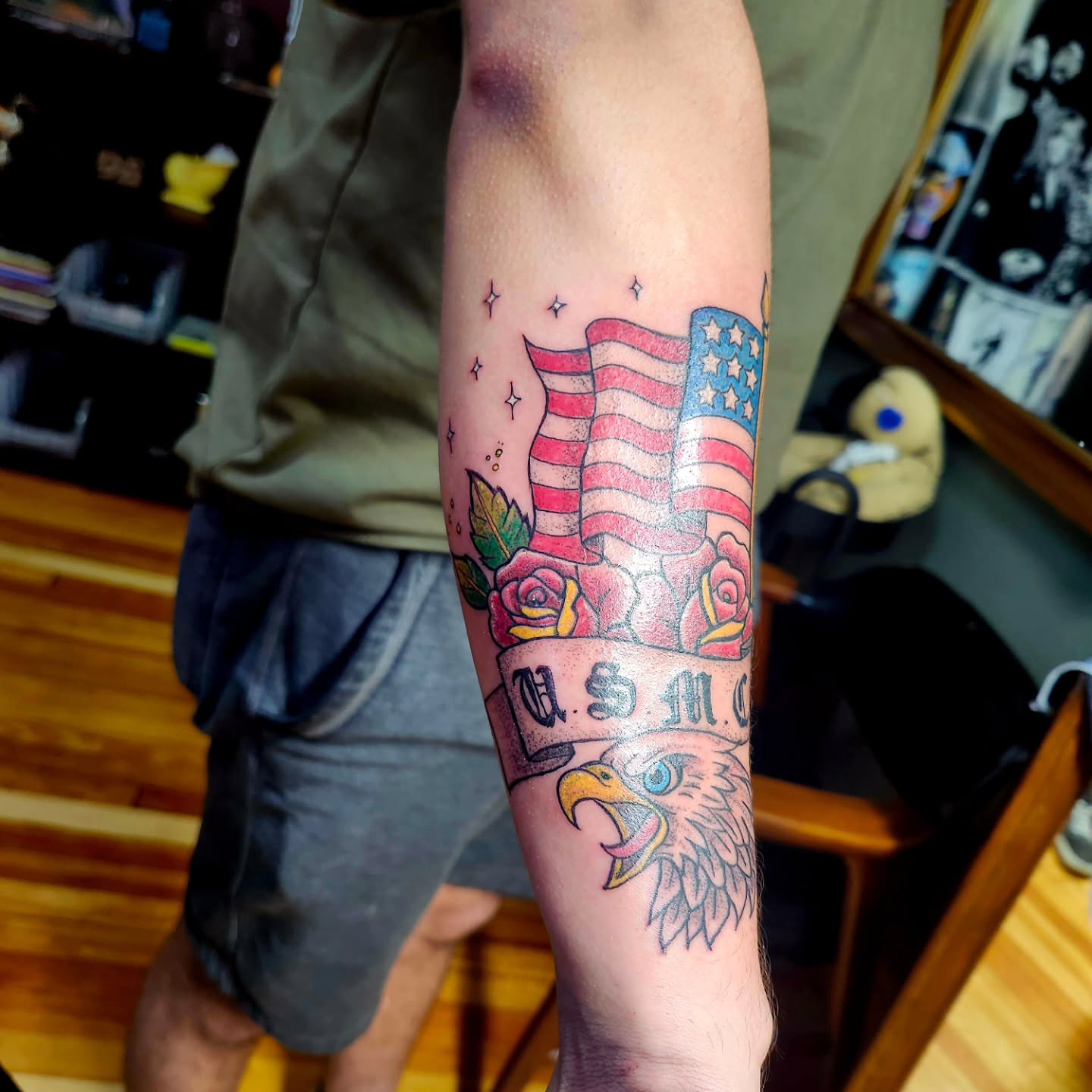 American flag and eagle American traditional tattoo on the forearm by @rockinr33d.tattoos