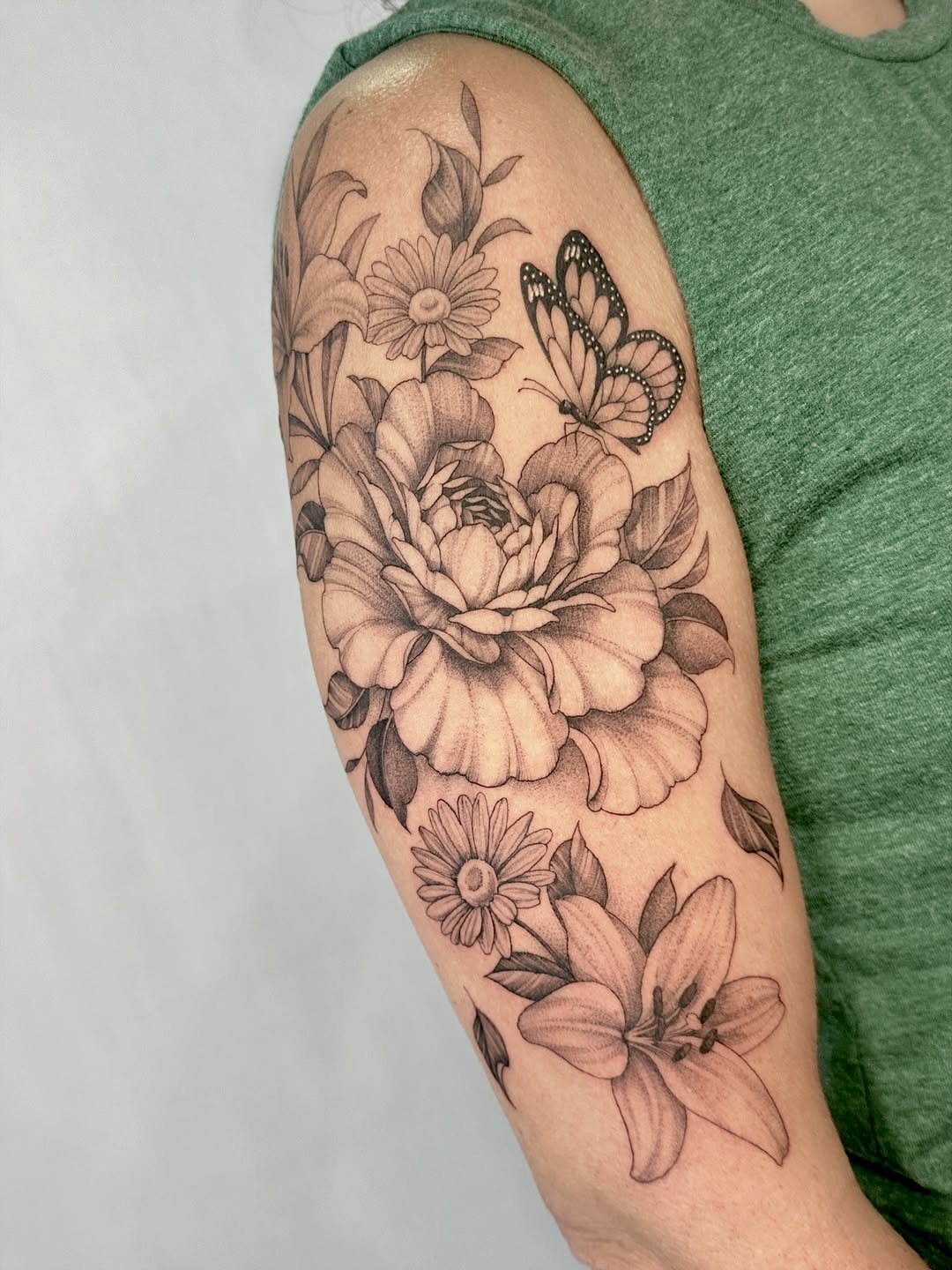 Tattoo by @stephenhansen_tattoos — black_and_grey, realism