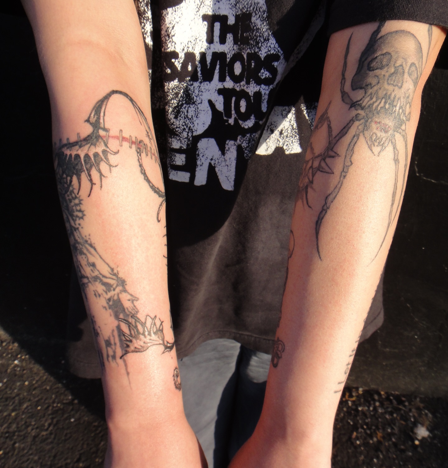 Tattoo by @dr34msc4pes — black_and_grey