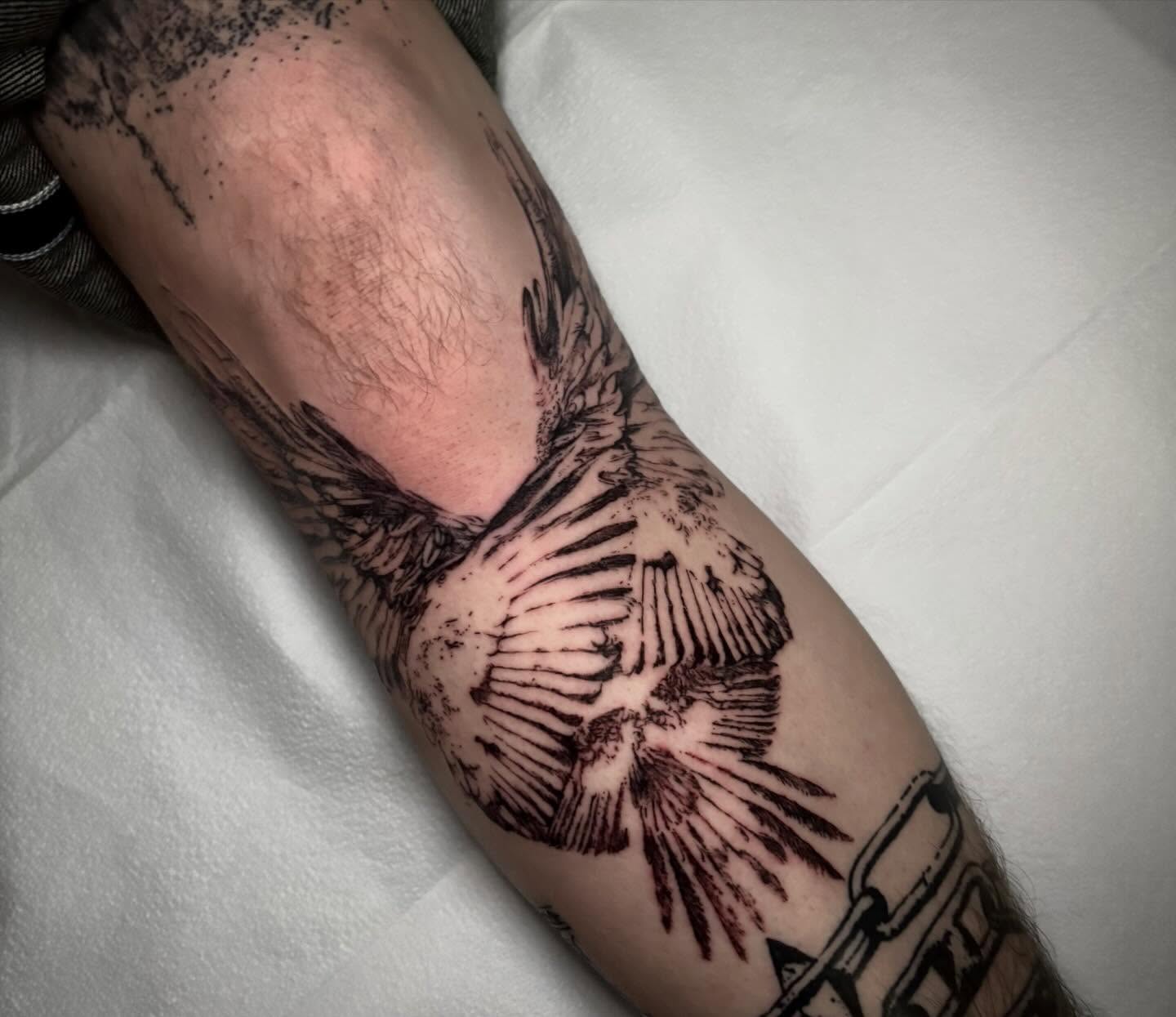 Tattoo by @unknownliquids — black_and_grey