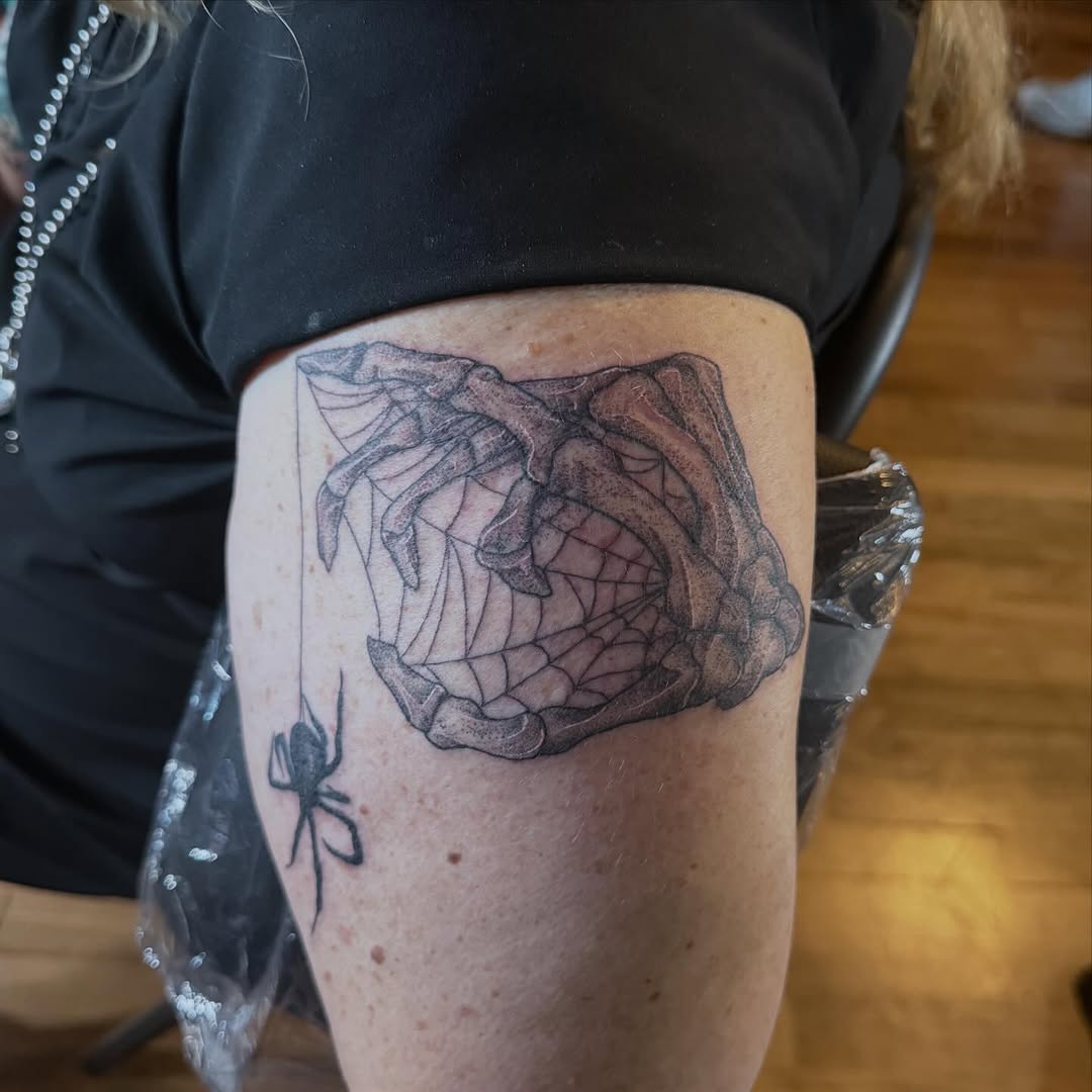 Tattoo by @matthattaway β black_and_grey, realism