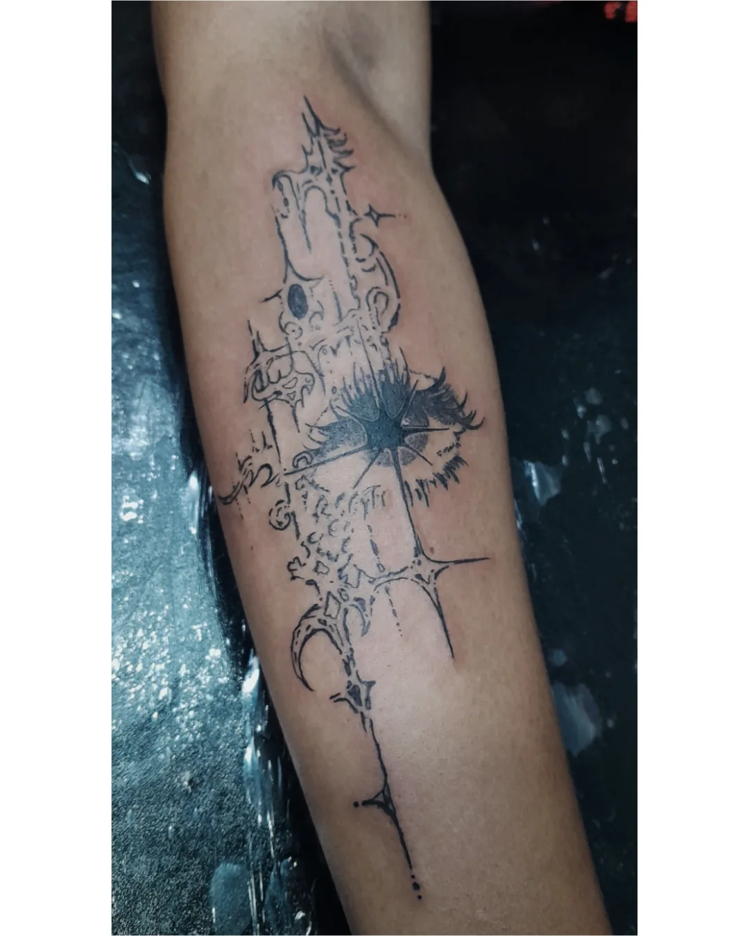 Tattoo by @wesleyfdm โ black_and_grey