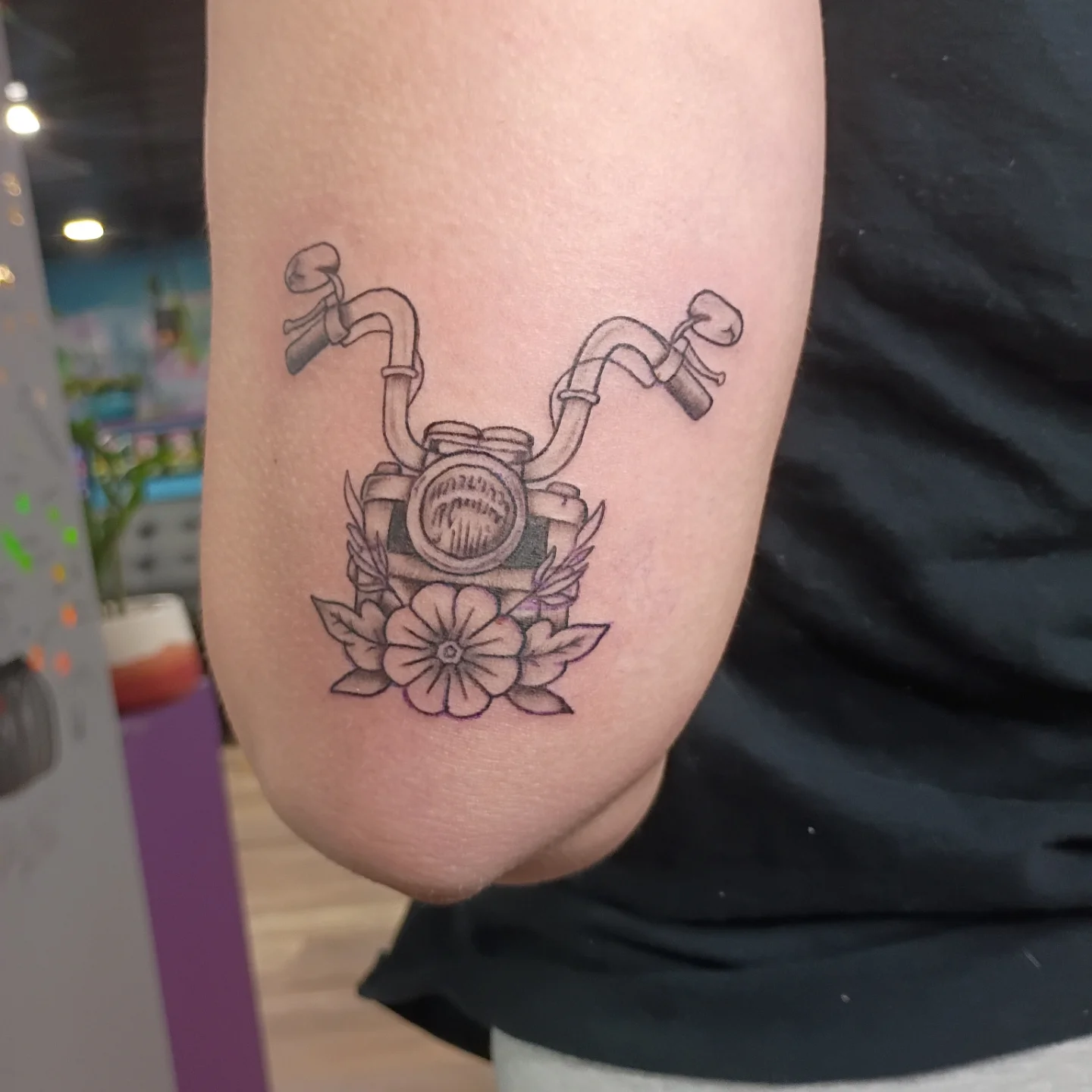Tattoo by @mamabirdstattoos.piercings — black_and_grey
