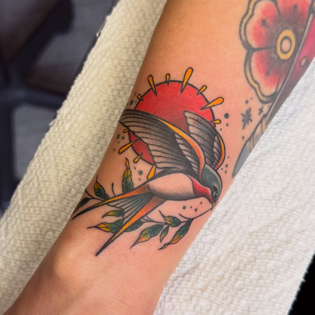 Tattoo by @guillermocrxzart — american_traditional
