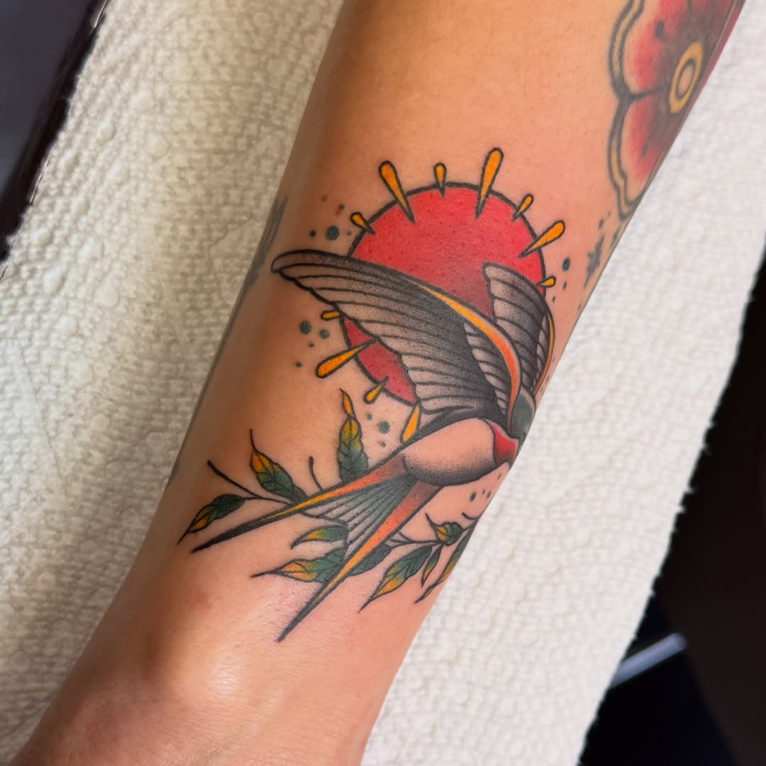 Tattoo by @guillermocrxzart — american_traditional