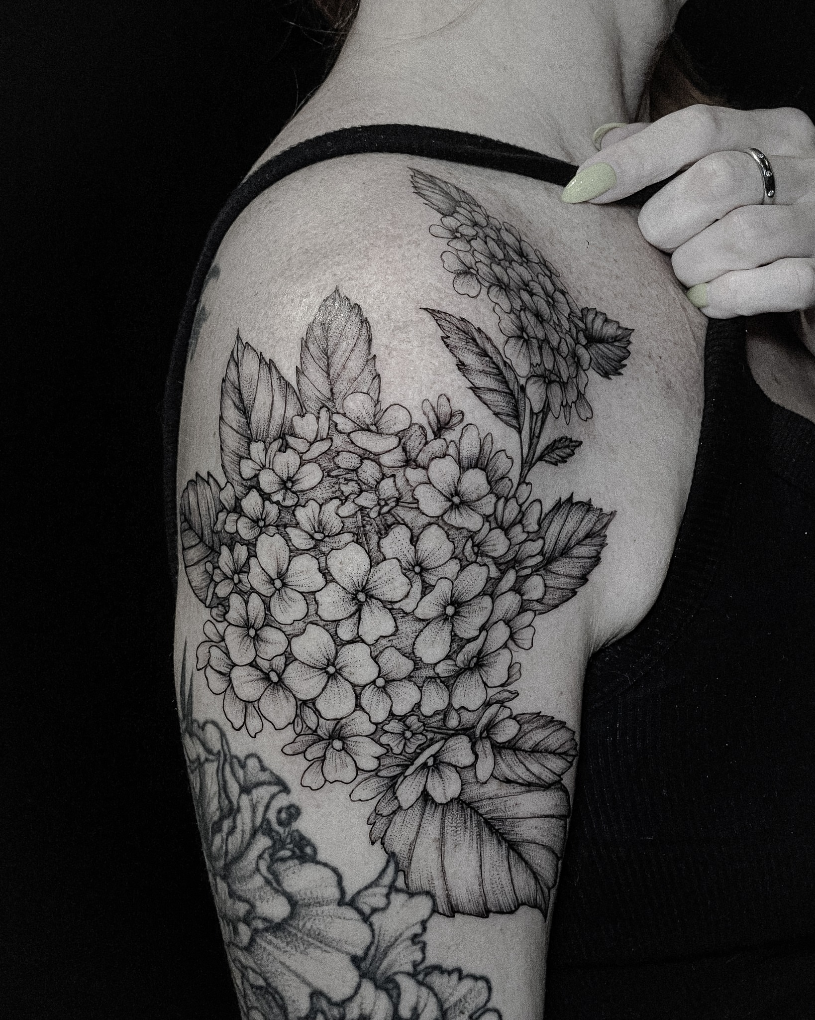 Tattoo by @inshvvn — black_and_grey