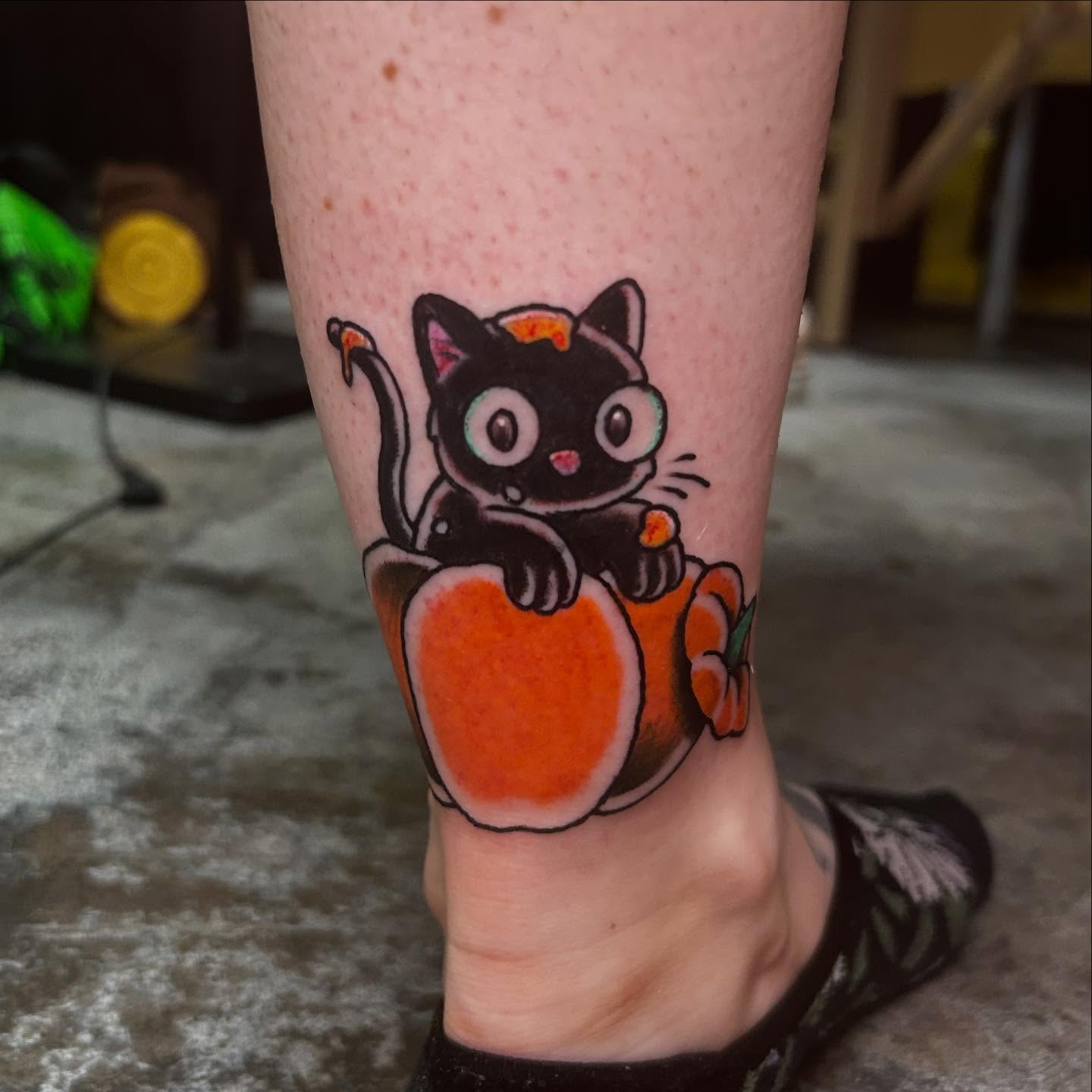 Tattoo by @sarahtonin_ink β dotwork