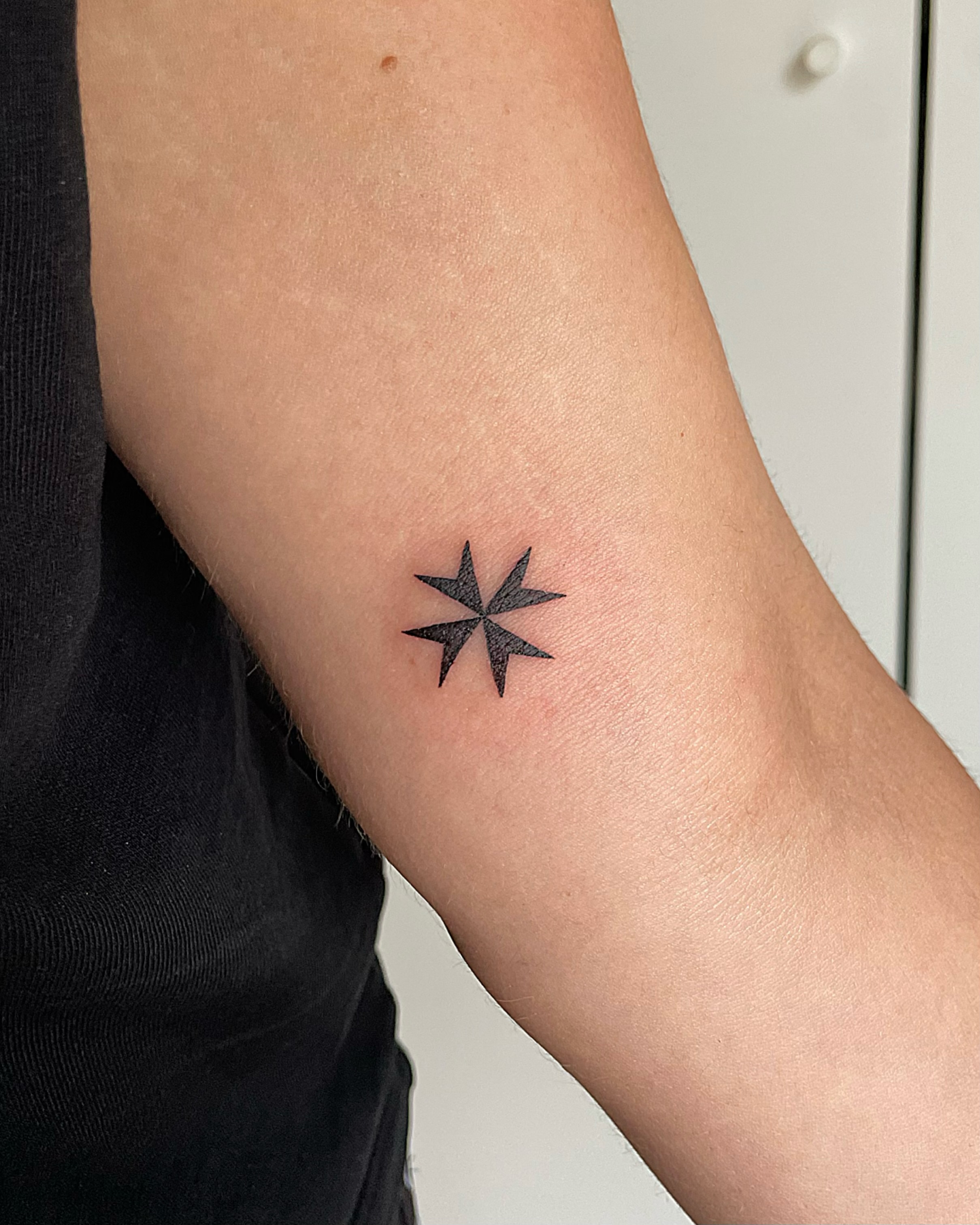 Tattoo by @mimz_studio — geometric