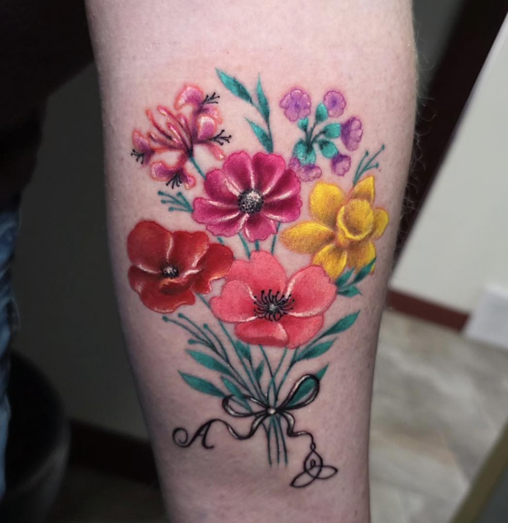 Tattoo by @juliabodyart — realism