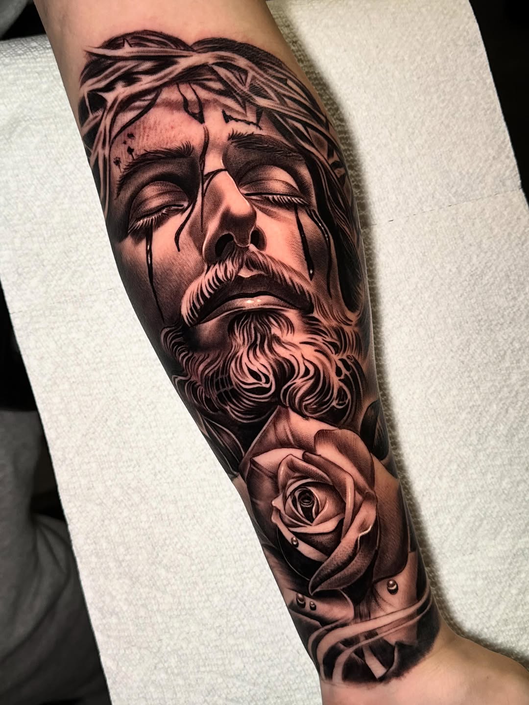 Tattoo by @saeso___ — realism, black_and_grey