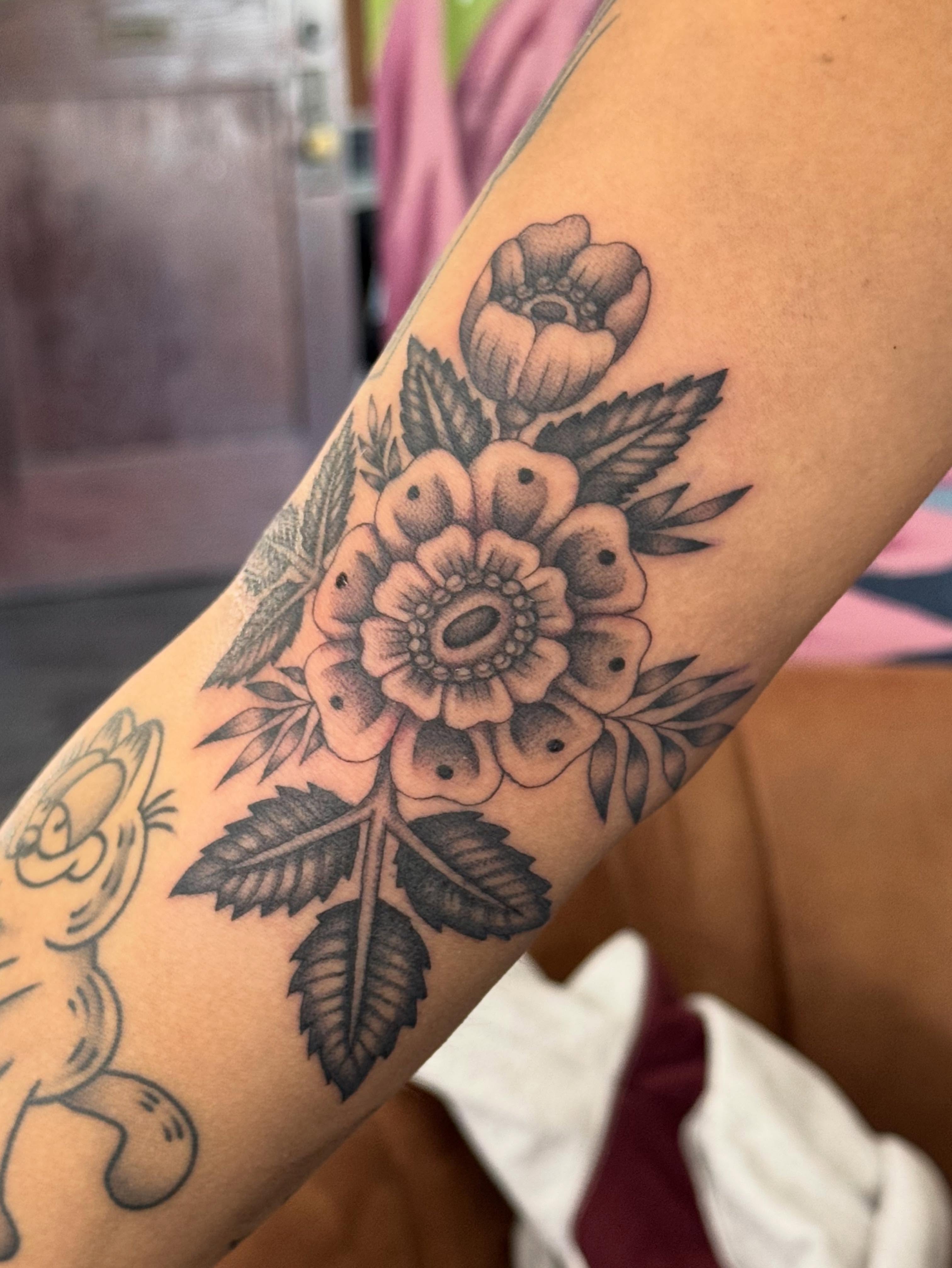 Tattoo by @medea.tattooer β black_and_grey