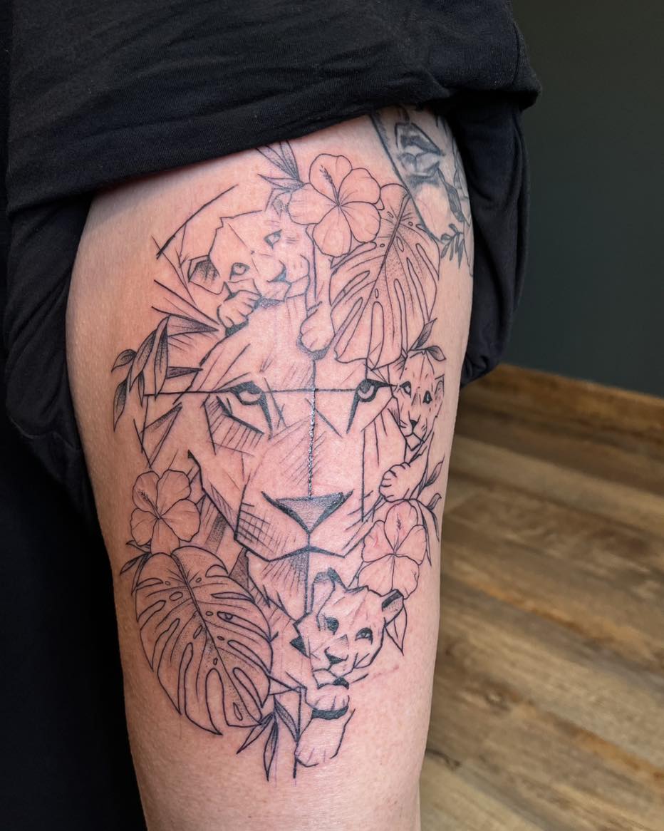 Tattoo by @rohrerink — geometric