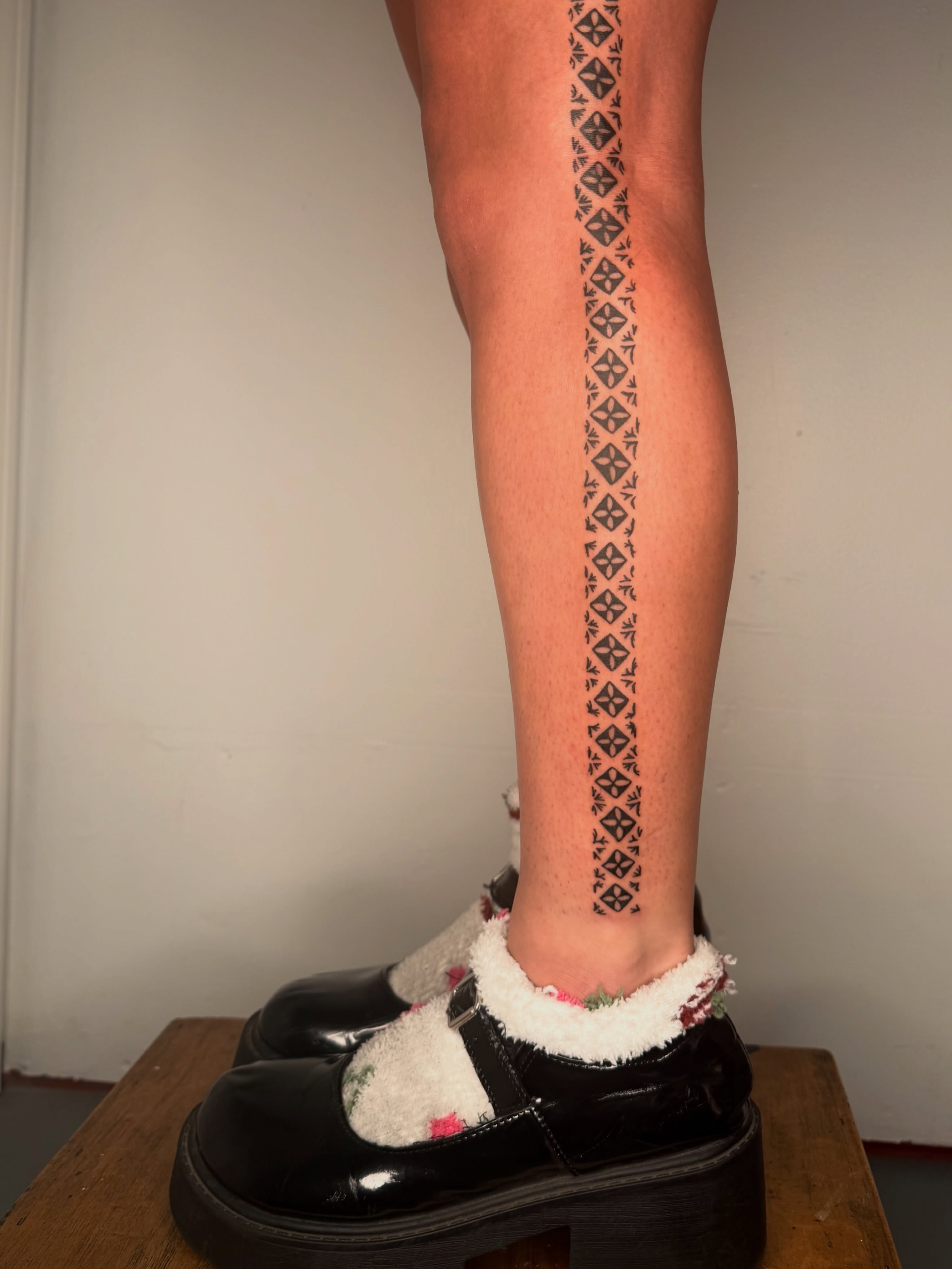 Geometric pattern geometric tattoo on the calf by ♤ Catherine Stengel ♤
