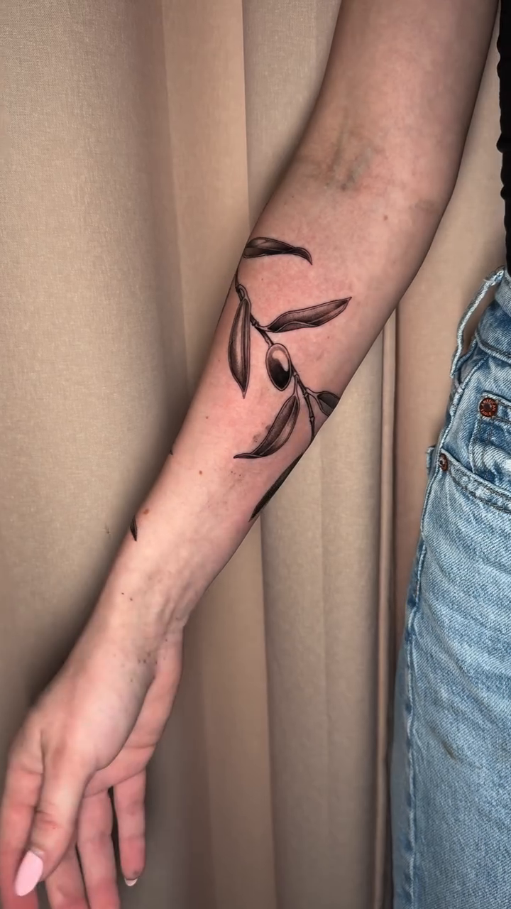 Tattoo by @lydiajude_tattoos — fine_line, realism