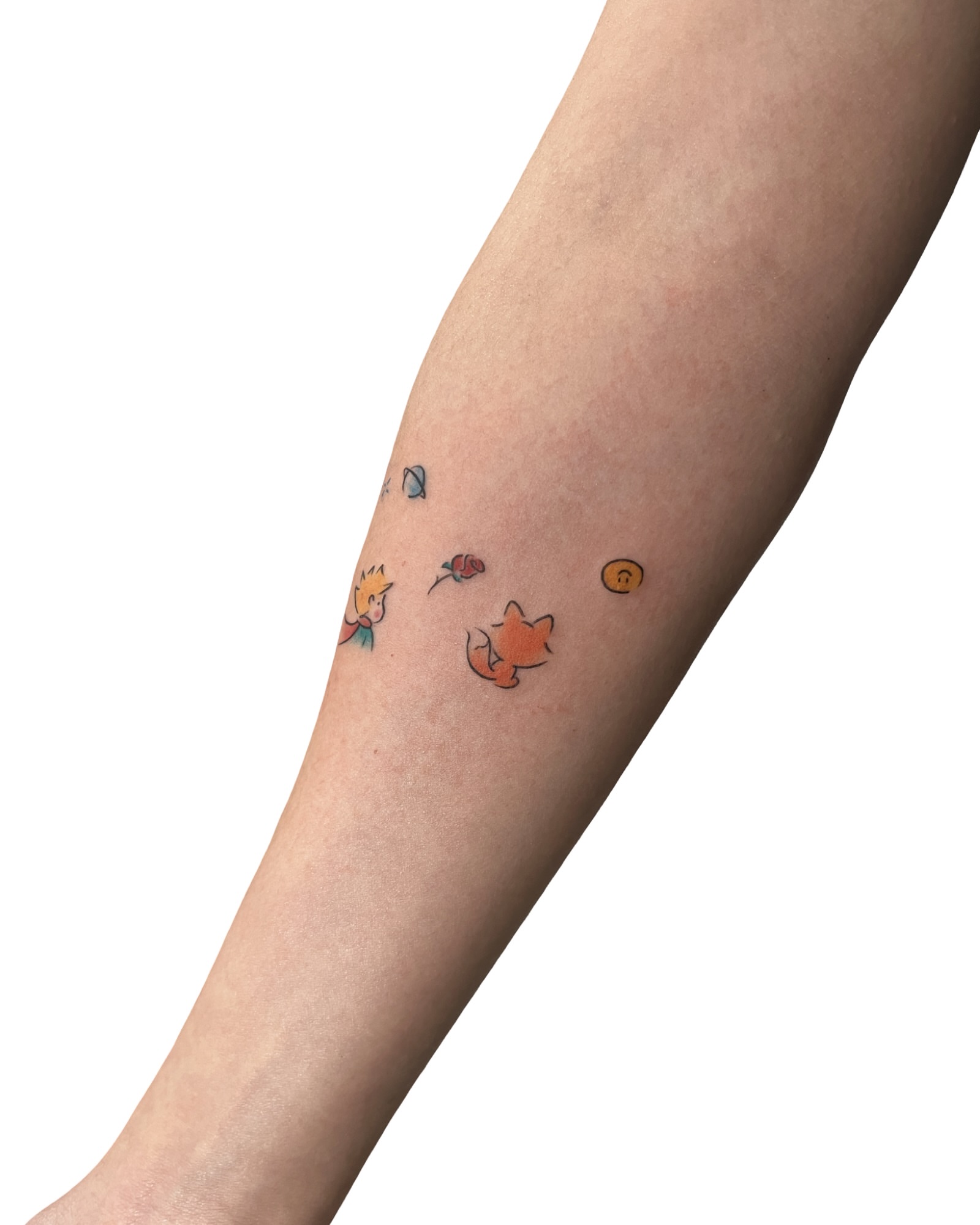 Tattoo by @angustattoo — dotwork