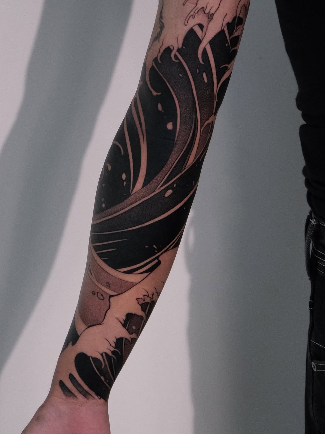 Tattoo by @who_is_ryu — blackwork, japanese_irezumi