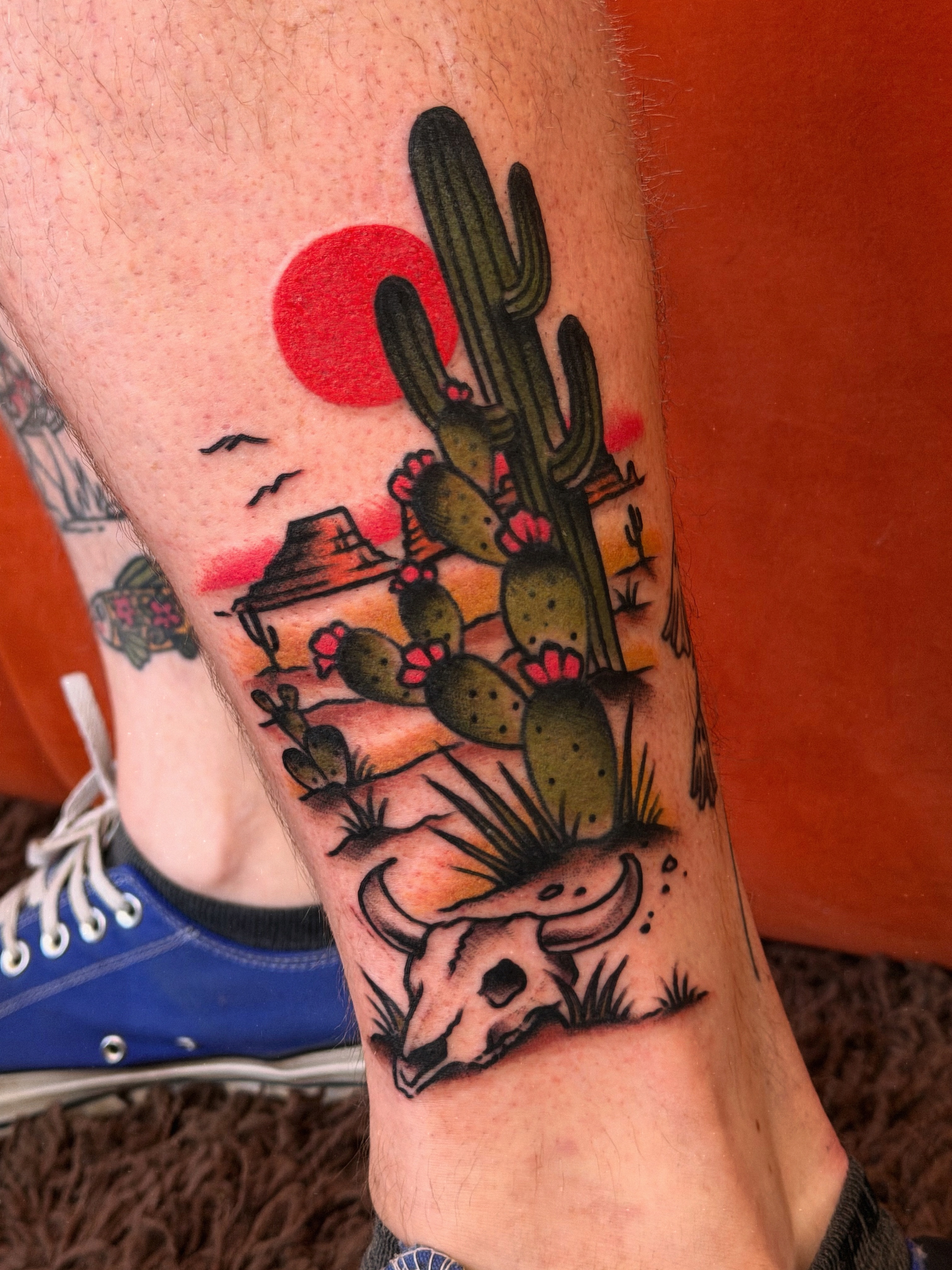 Tattoo by @lindseebeetattoo — american_traditional